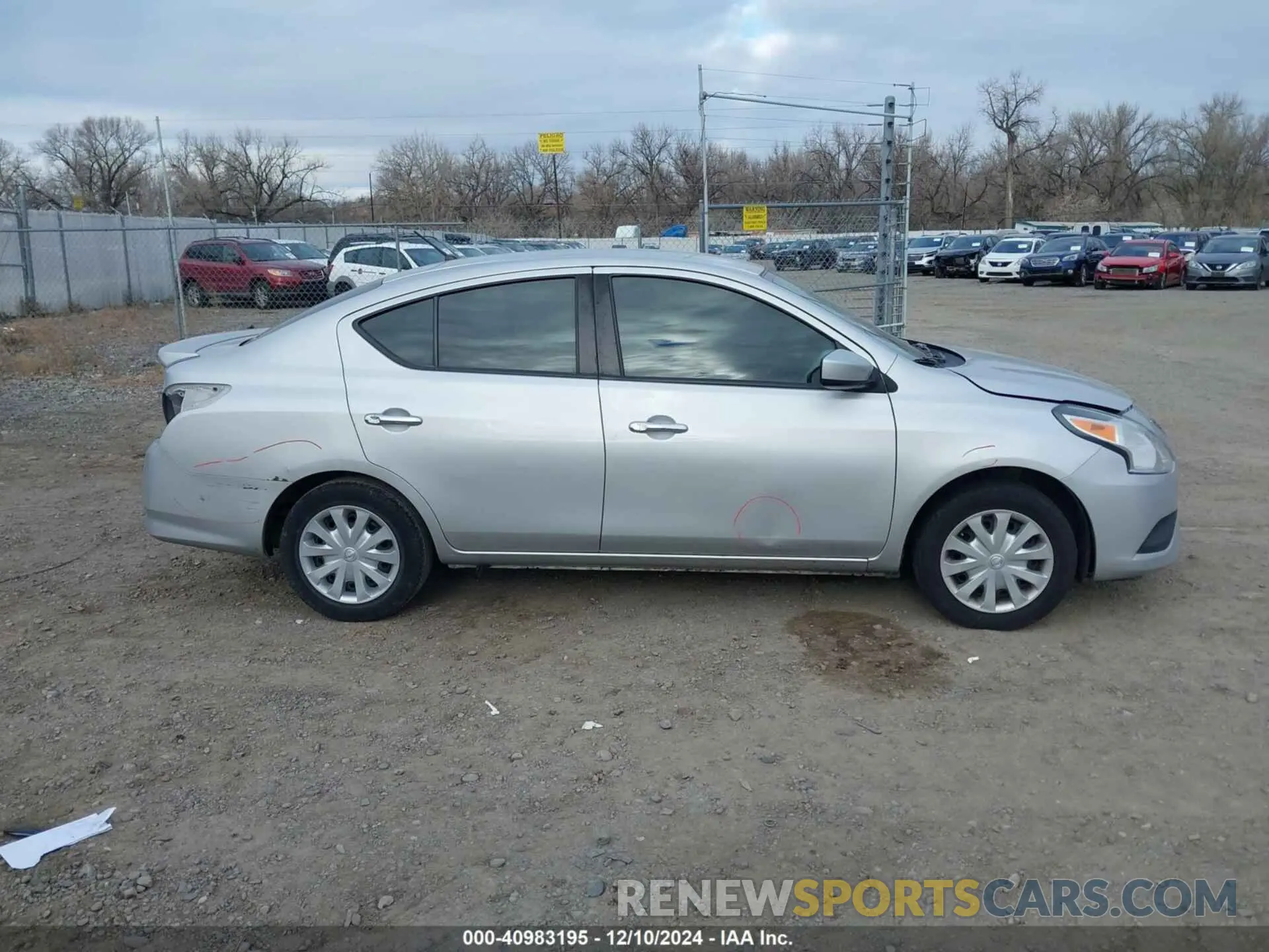 14 fotografías del automóvil dañado 3N1CN7AP0KL872741 NISSAN VERSA 2019