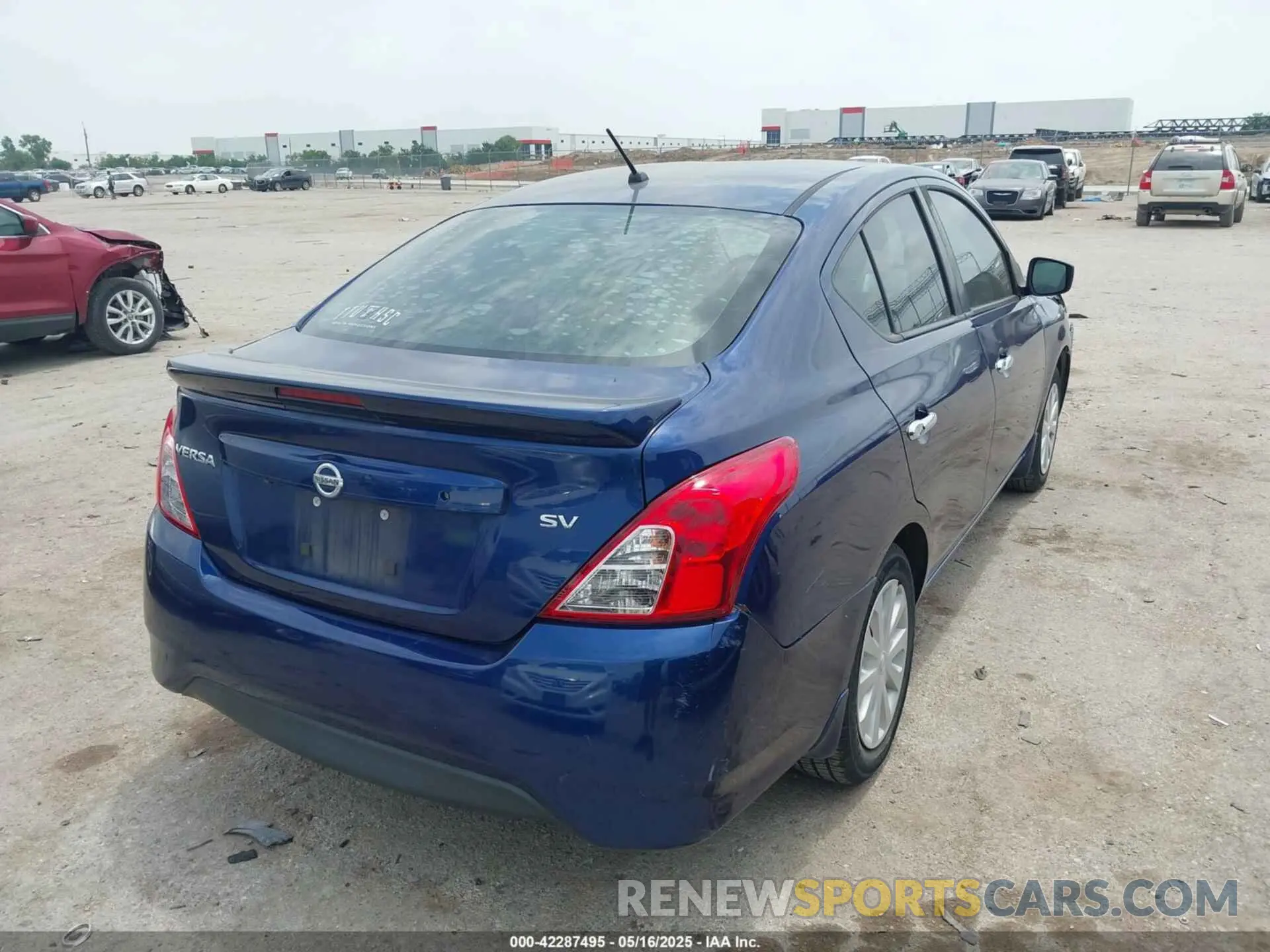 4 fotografías del automóvil dañado 3N1CN7AP1KL817960 NISSAN VERSA 2019