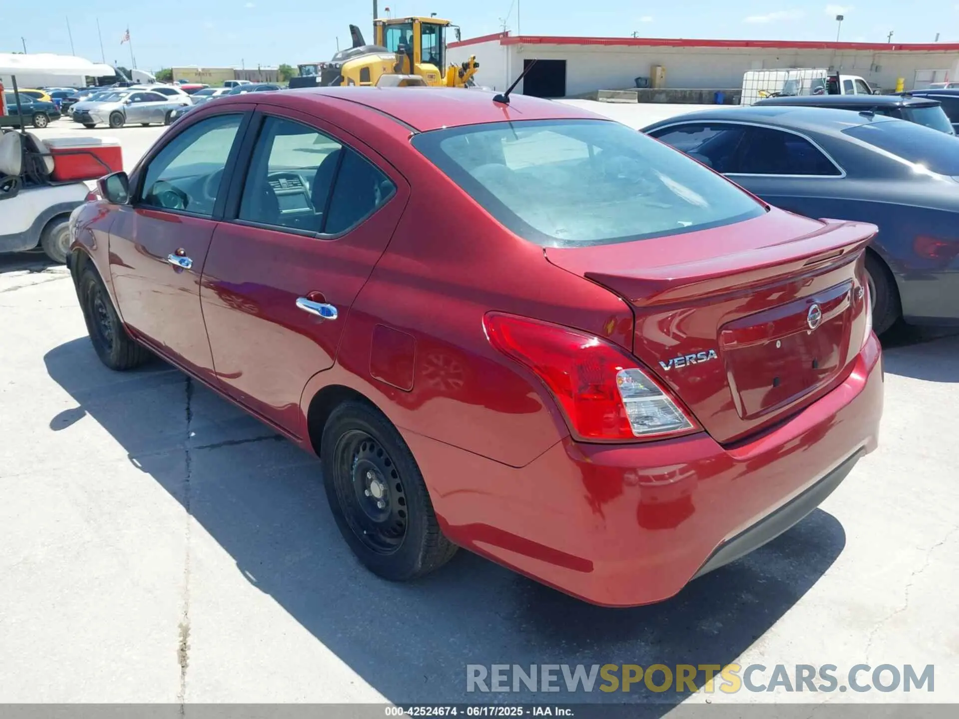3 fotografías del automóvil dañado 3N1CN7AP1KL826822 NISSAN VERSA 2019