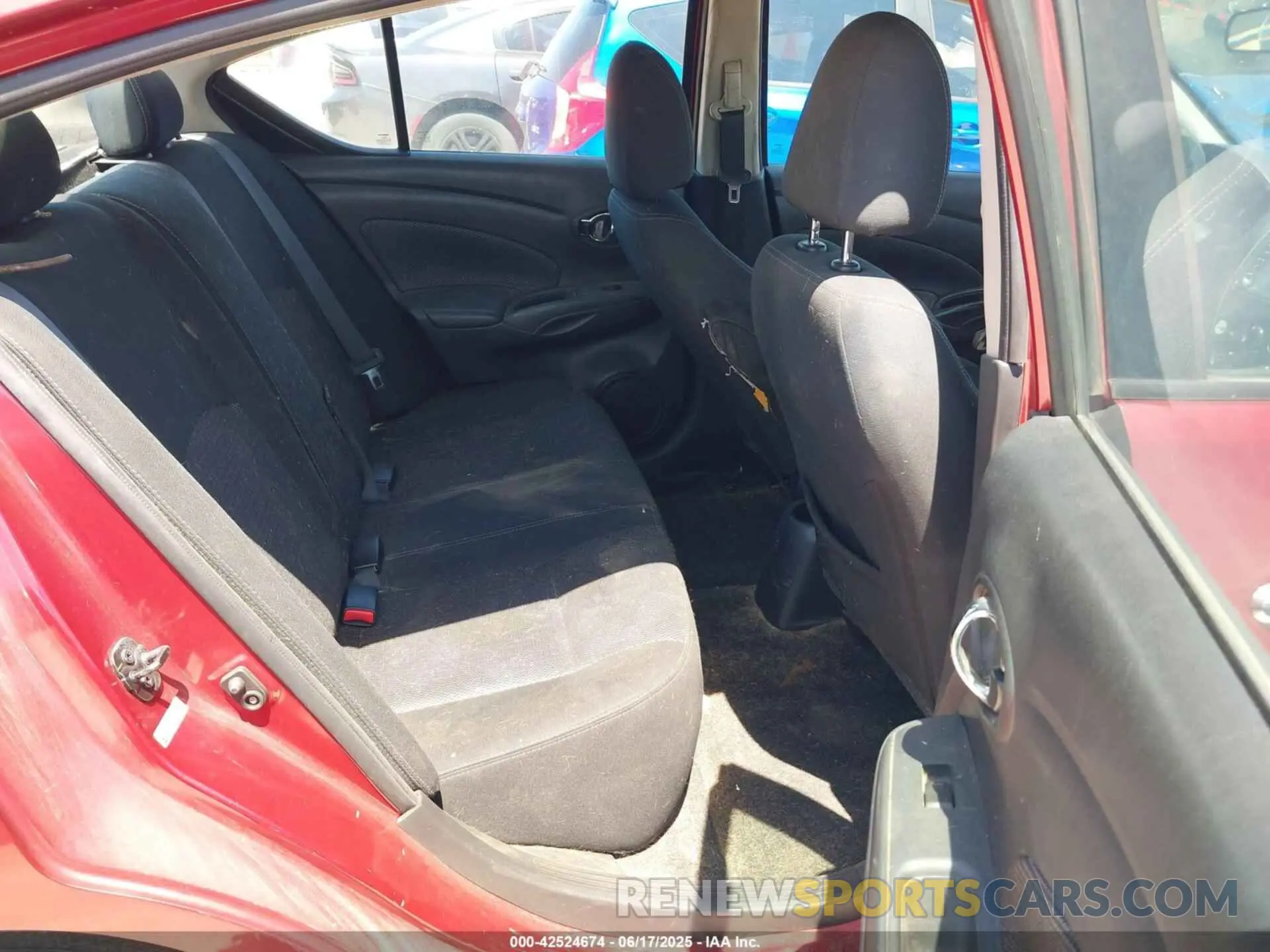 8 fotografías del automóvil dañado 3N1CN7AP1KL826822 NISSAN VERSA 2019