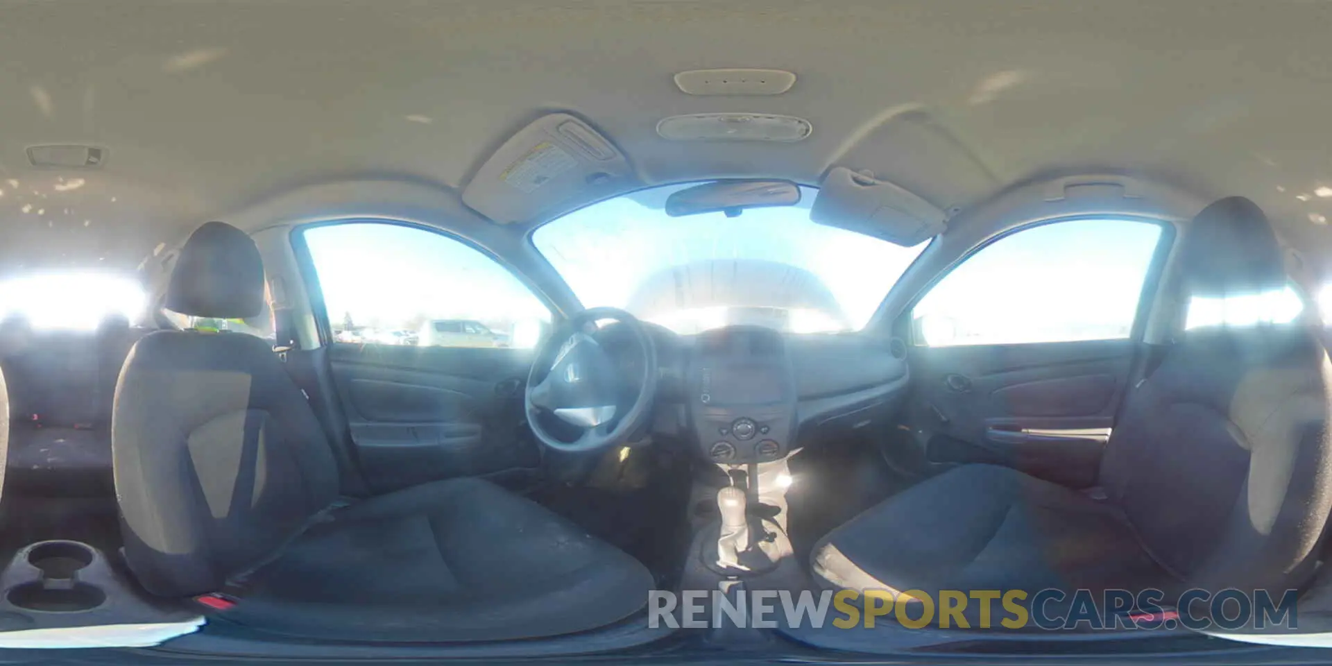 12 fotografías del automóvil dañado 3N1CN7AP1KL845676 NISSAN VERSA 2019