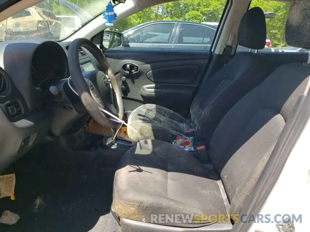 7 fotografías del automóvil dañado 3N1CN7AP1KL865622 NISSAN VERSA 2019
