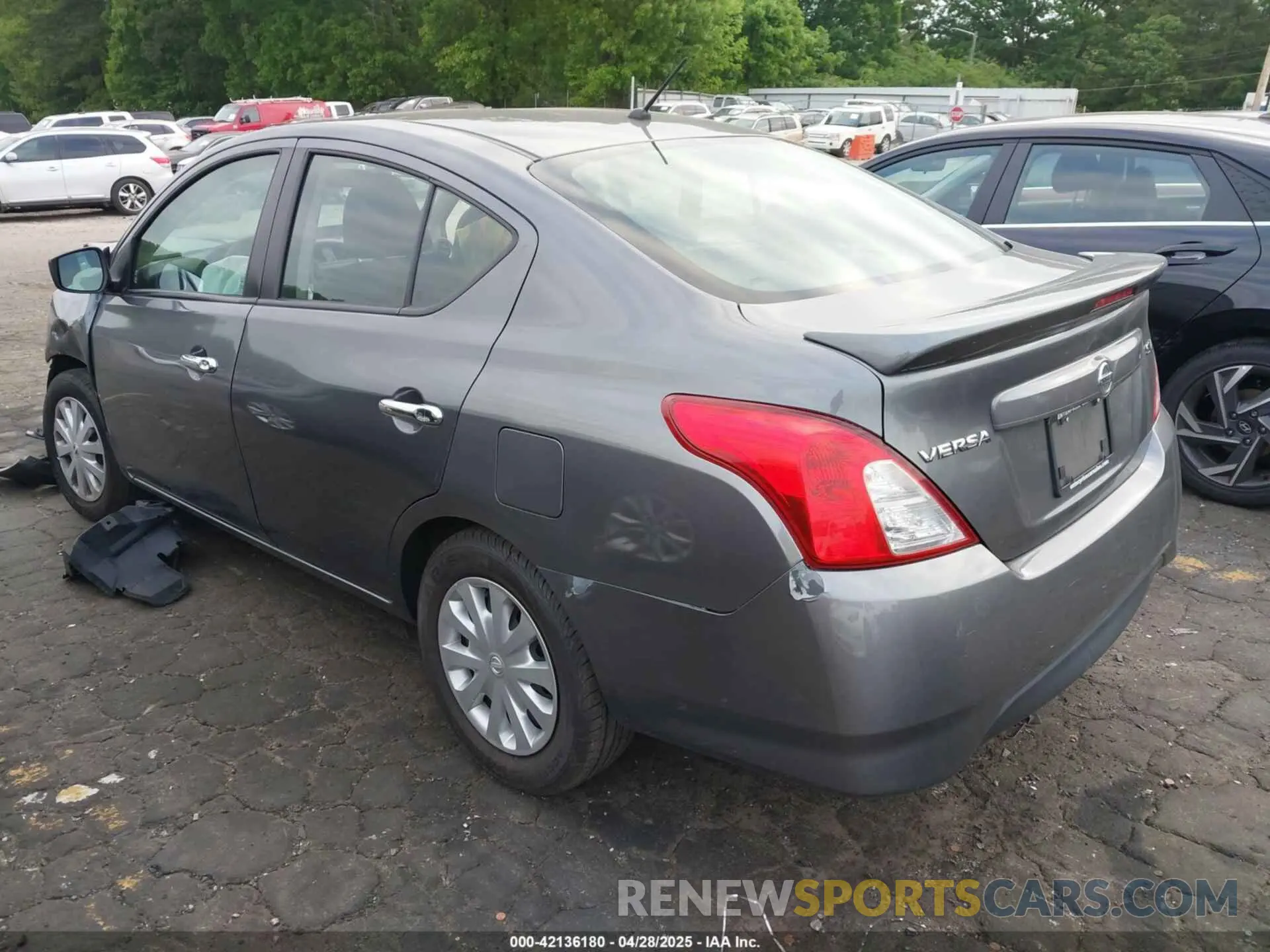 3 fotografías del automóvil dañado 3N1CN7AP1KL869816 NISSAN VERSA 2019