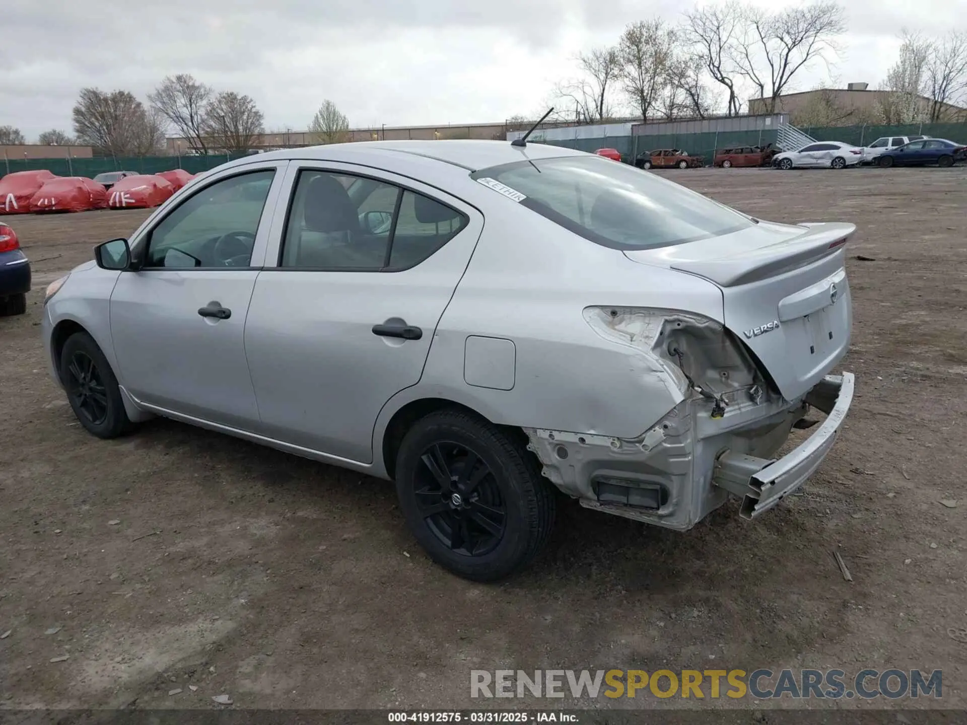 3 fotografías del automóvil dañado 3N1CN7AP2KL821435 NISSAN VERSA 2019