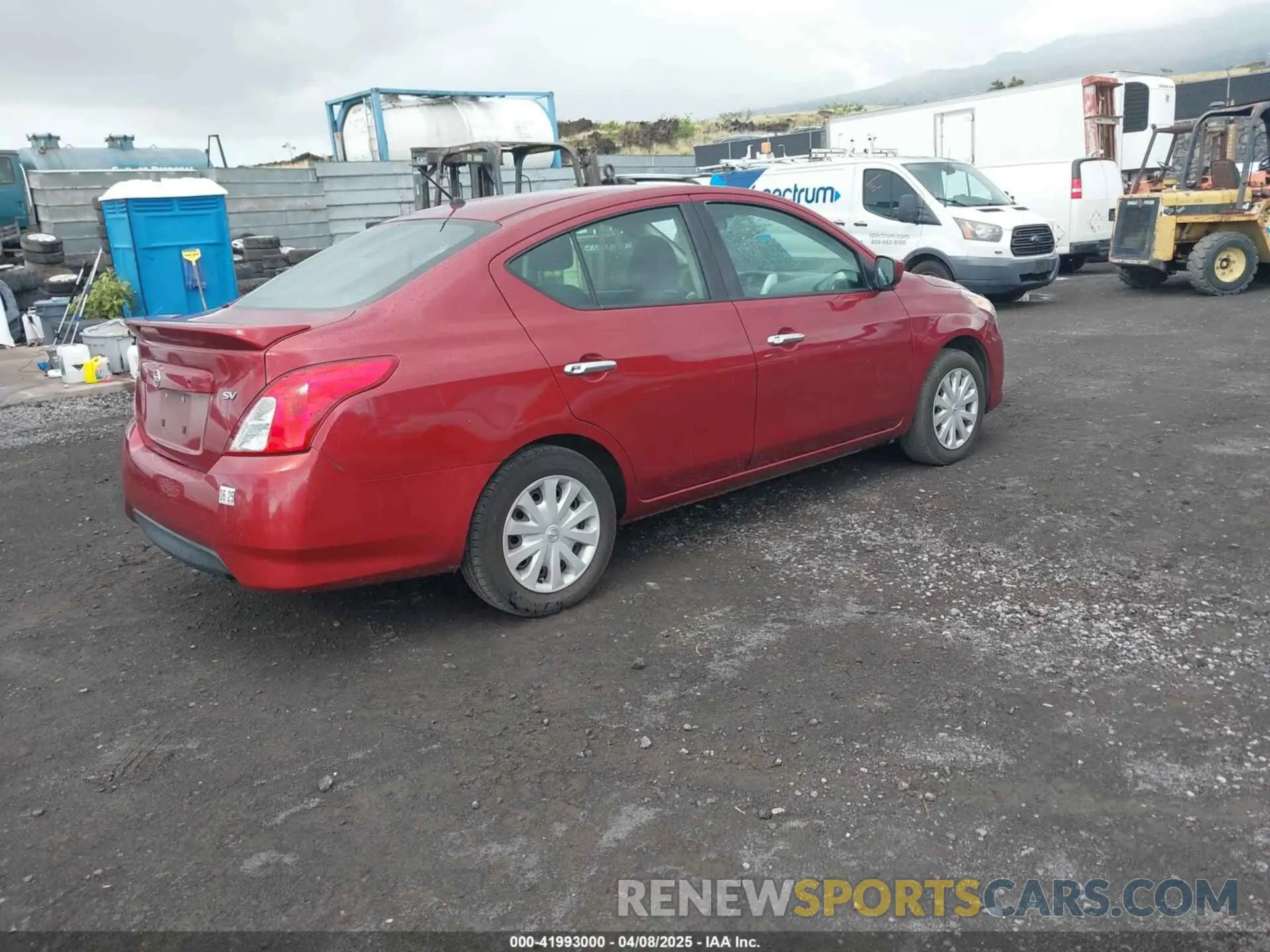 4 fotografías del automóvil dañado 3N1CN7AP2KL824660 NISSAN VERSA 2019