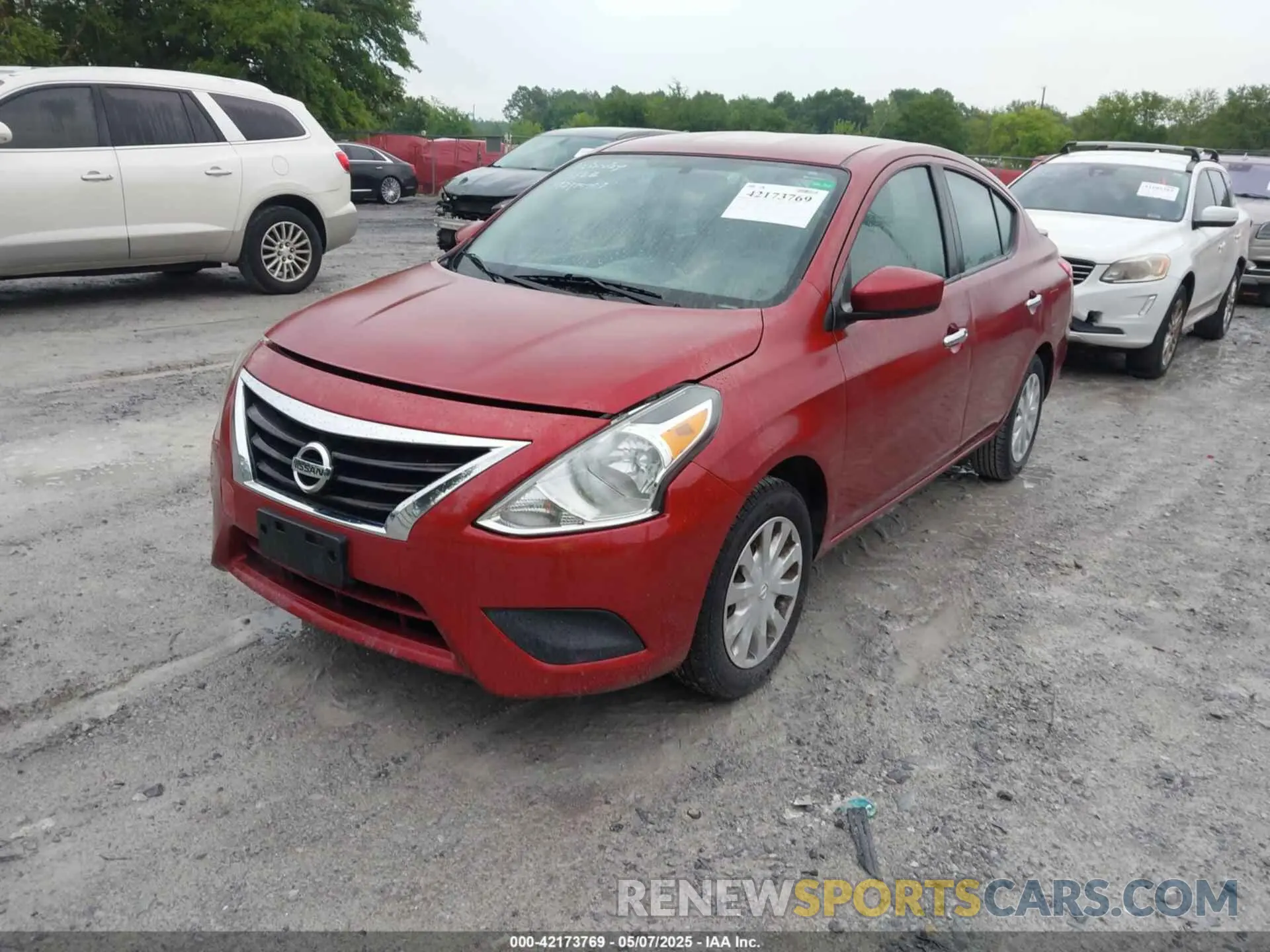 2 fotografías del automóvil dañado 3N1CN7AP2KL856511 NISSAN VERSA 2019