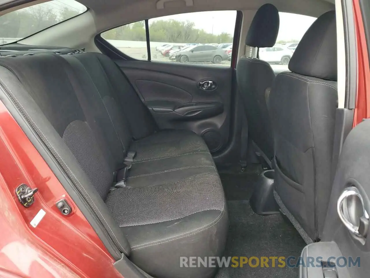 11 fotografías del automóvil dañado 3N1CN7AP2KL870943 NISSAN VERSA 2019