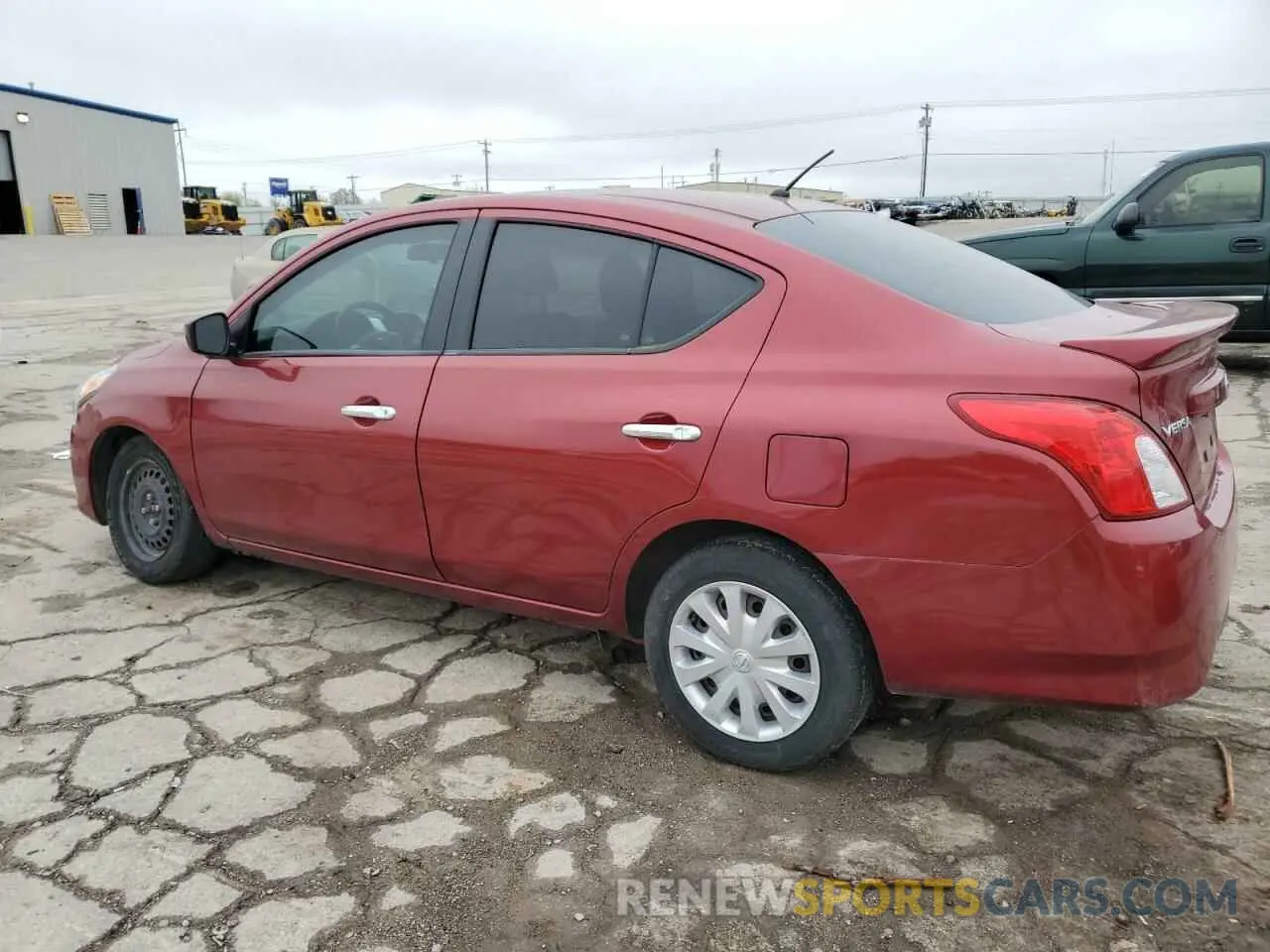 2 fotografías del automóvil dañado 3N1CN7AP2KL870943 NISSAN VERSA 2019