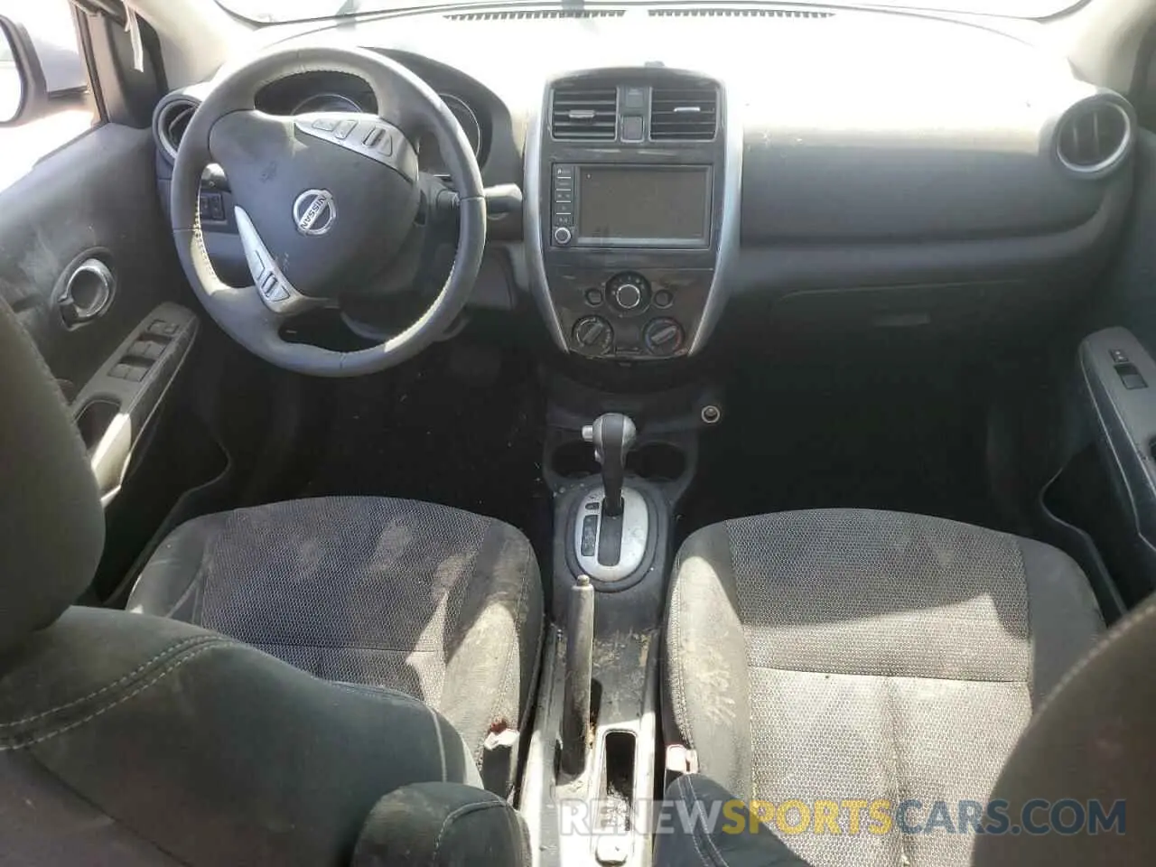 8 fotografías del automóvil dañado 3N1CN7AP3KL828894 NISSAN VERSA 2019