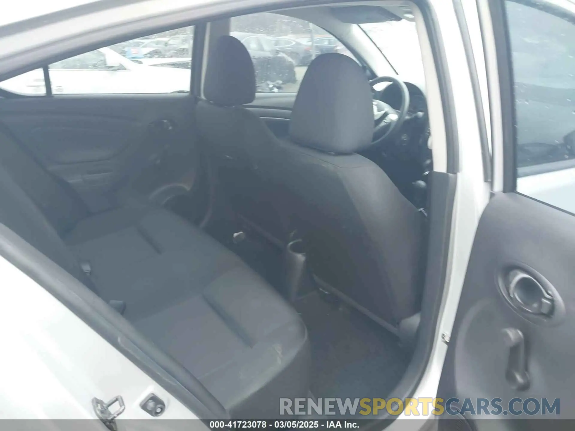 8 fotografías del automóvil dañado 3N1CN7AP3KL830063 NISSAN VERSA 2019