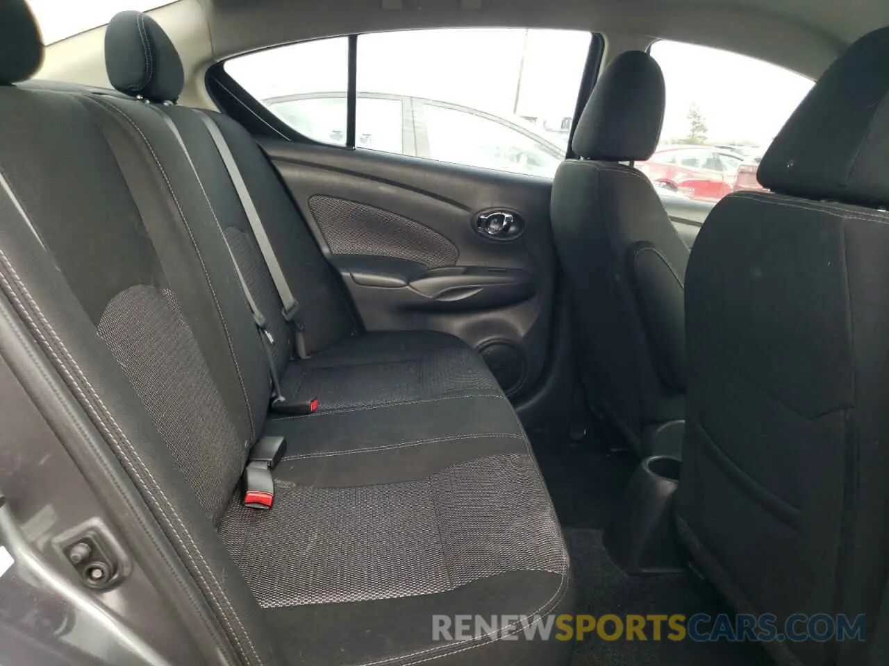 10 fotografías del automóvil dañado 3N1CN7AP3KL833321 NISSAN VERSA 2019