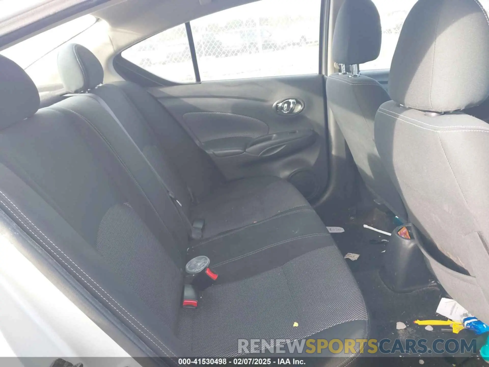 8 fotografías del automóvil dañado 3N1CN7AP3KL852452 NISSAN VERSA 2019