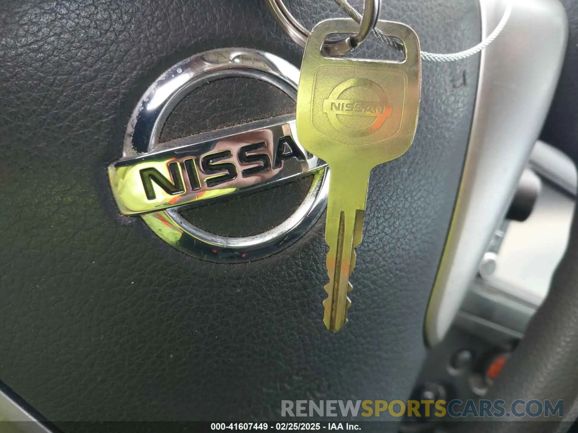 11 fotografías del automóvil dañado 3N1CN7AP3KL870613 NISSAN VERSA 2019