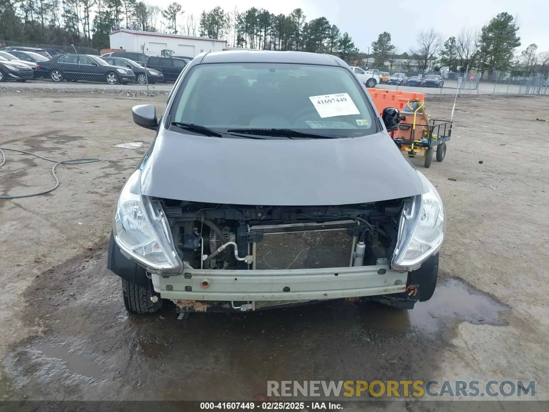 12 fotografías del automóvil dañado 3N1CN7AP3KL870613 NISSAN VERSA 2019