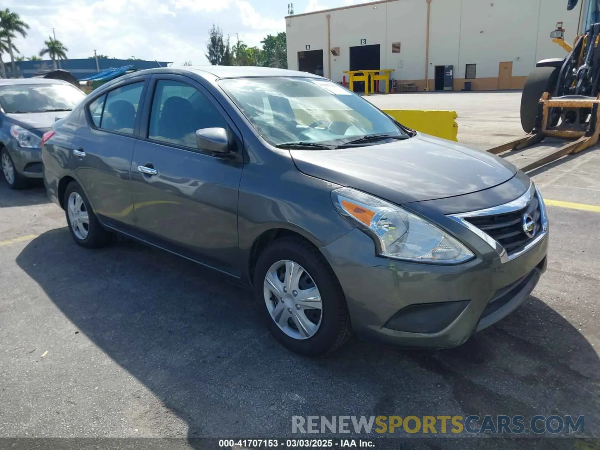 1 fotografías del automóvil dañado 3N1CN7AP3KL875830 NISSAN VERSA 2019