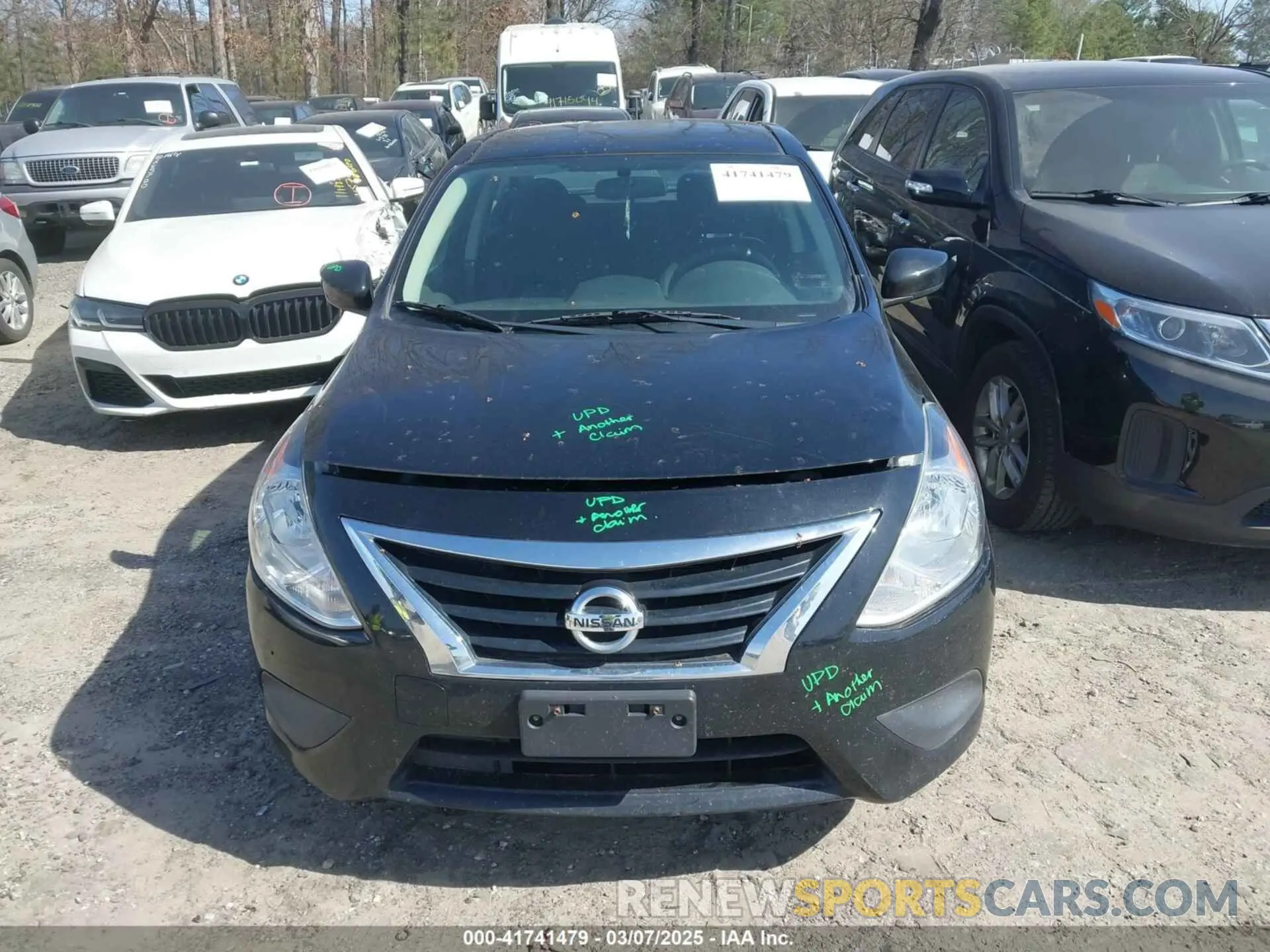 12 fotografías del automóvil dañado 3N1CN7AP3KL878470 NISSAN VERSA 2019