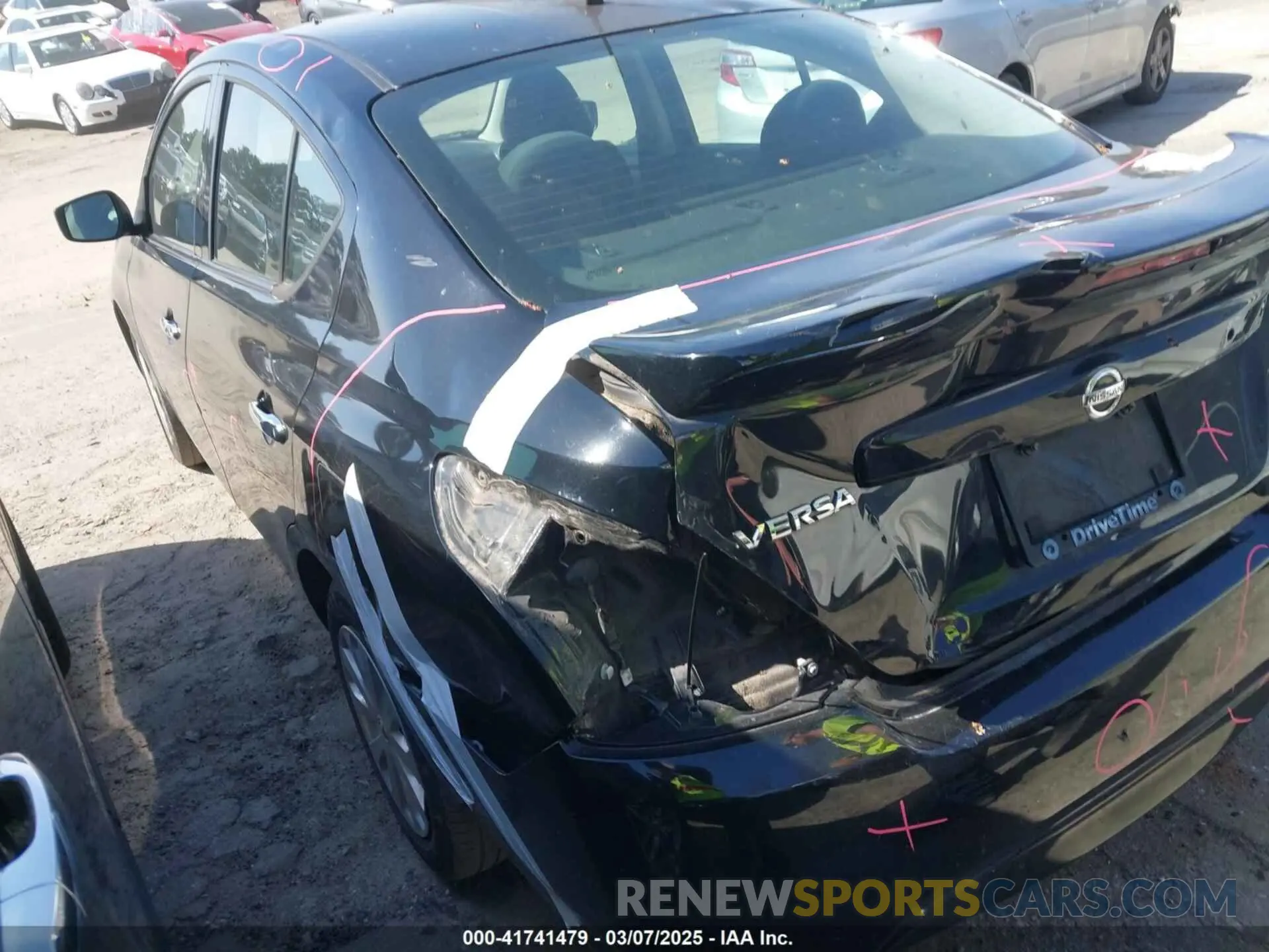 16 fotografías del automóvil dañado 3N1CN7AP3KL878470 NISSAN VERSA 2019