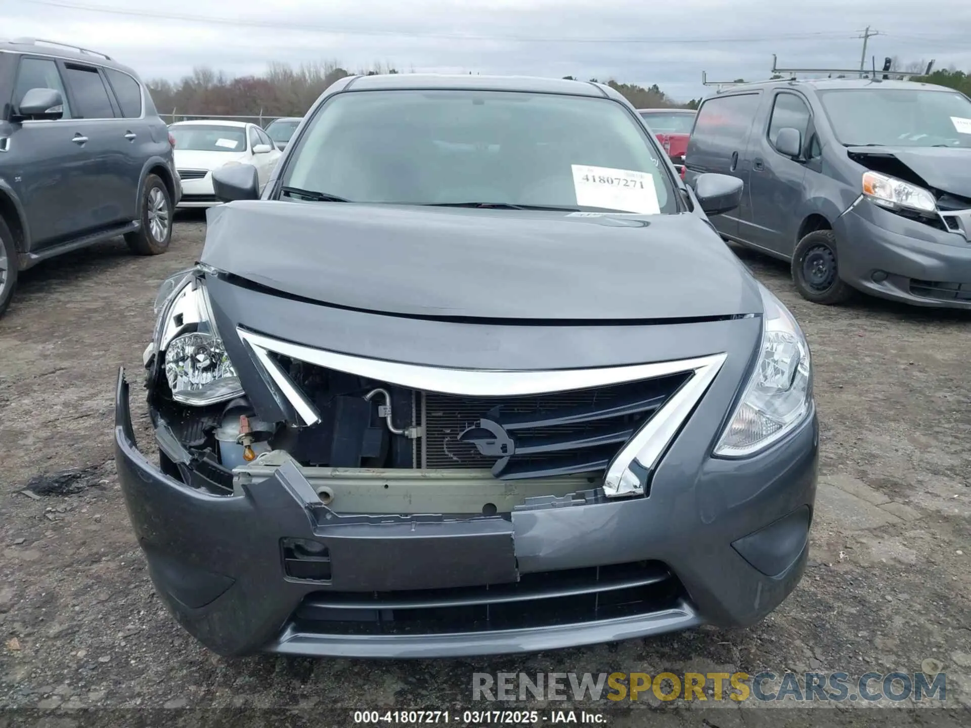 12 fotografías del automóvil dañado 3N1CN7AP4KL831867 NISSAN VERSA 2019