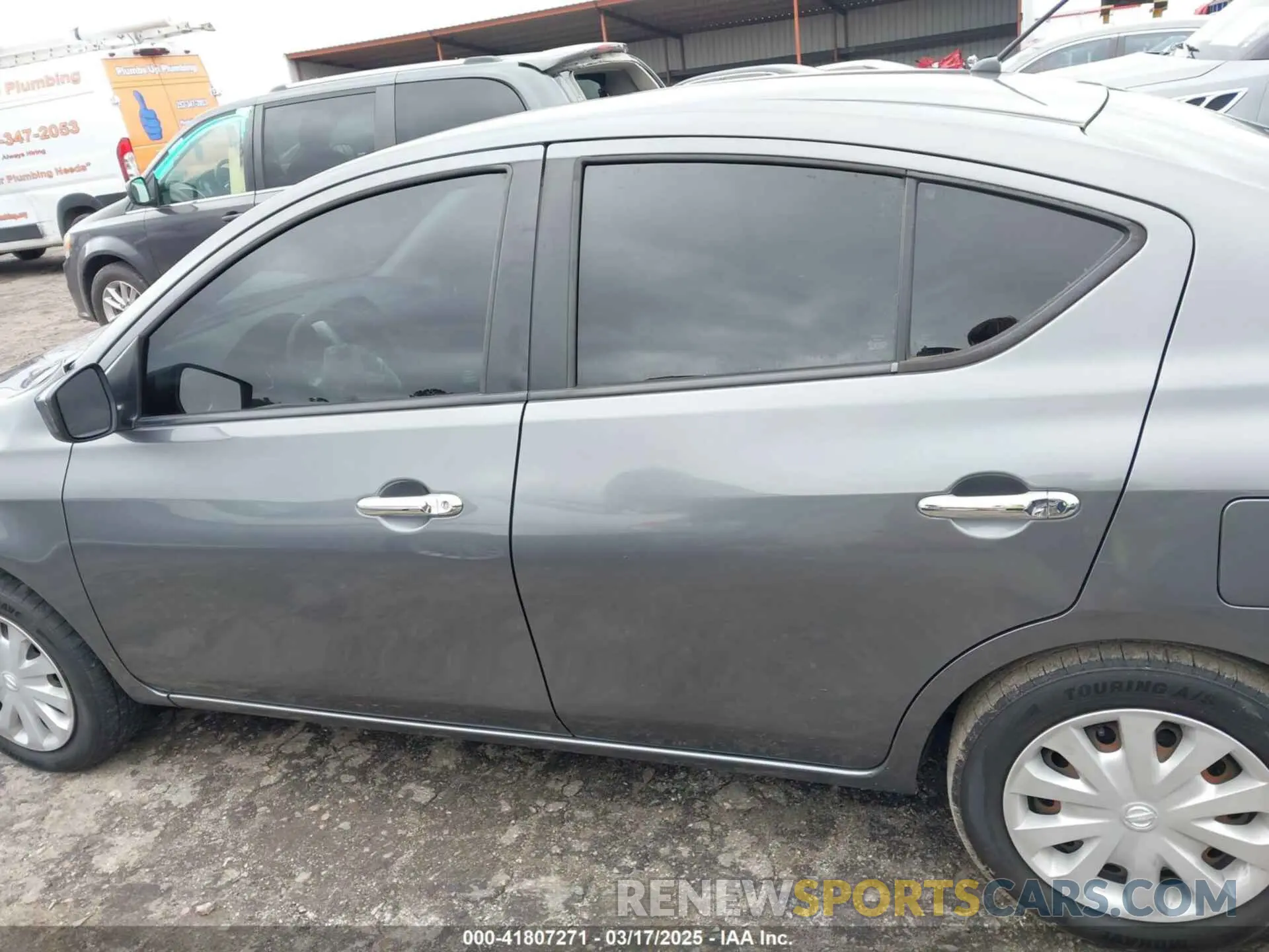 14 fotografías del automóvil dañado 3N1CN7AP4KL831867 NISSAN VERSA 2019