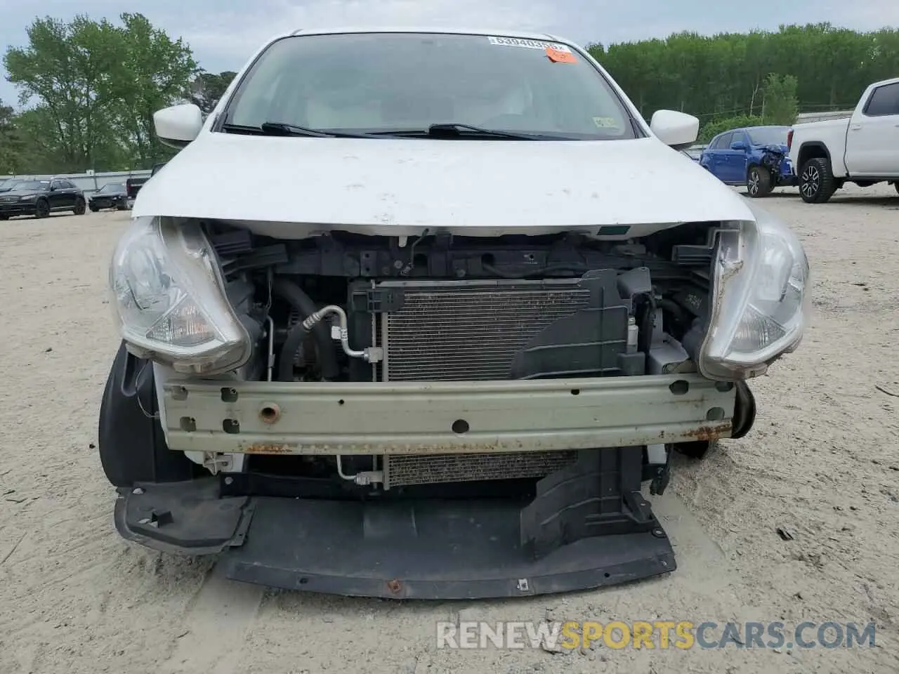 5 fotografías del automóvil dañado 3N1CN7AP4KL832050 NISSAN VERSA 2019
