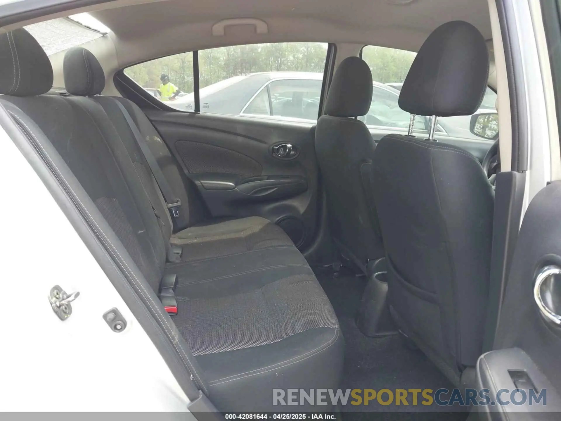 8 fotografías del automóvil dañado 3N1CN7AP4KL855196 NISSAN VERSA 2019