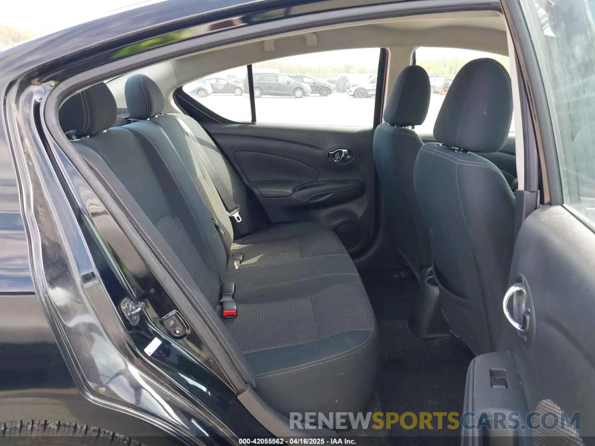 8 fotografías del automóvil dañado 3N1CN7AP4KL858339 NISSAN VERSA 2019