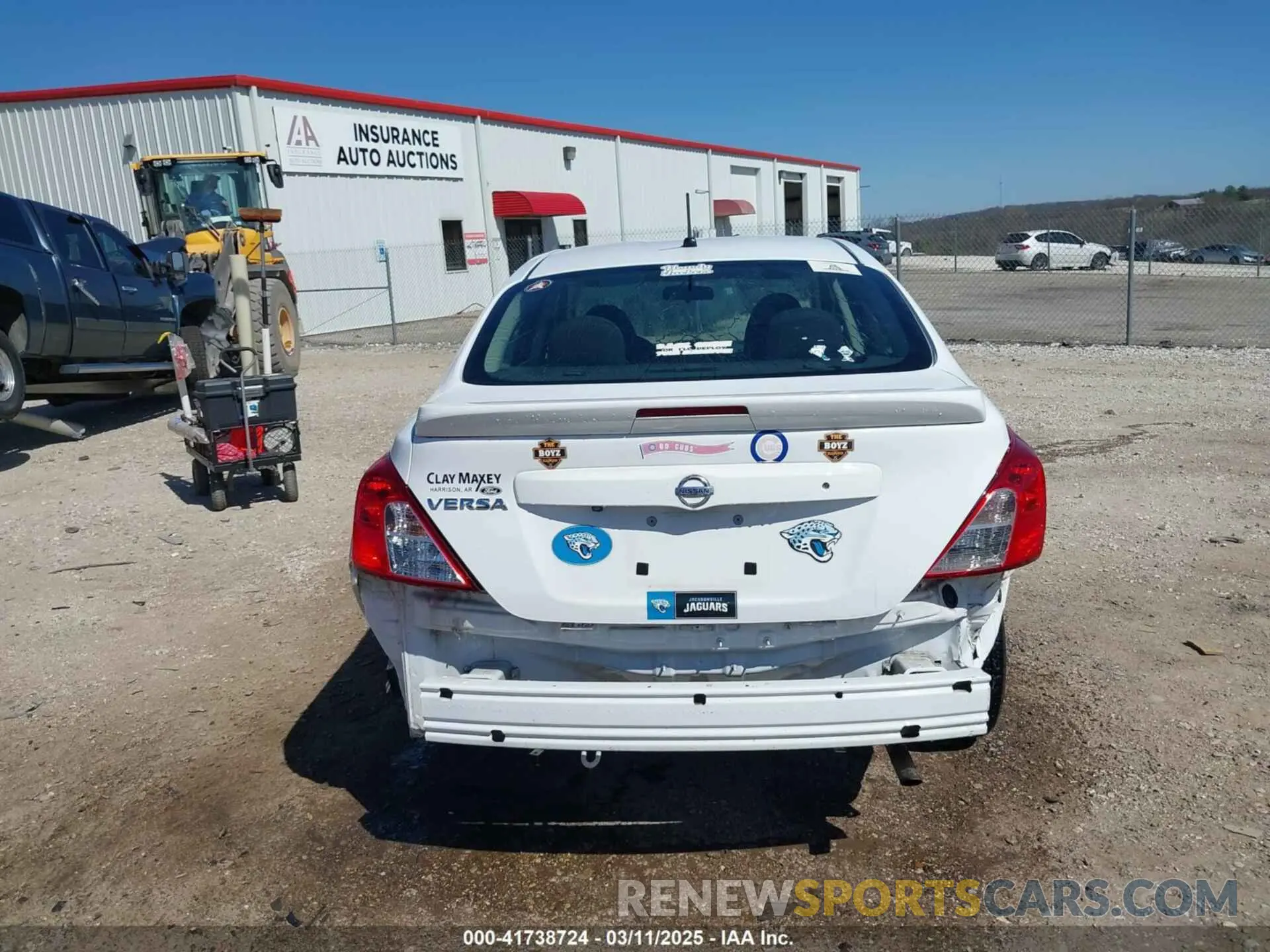 16 fotografías del automóvil dañado 3N1CN7AP5KL828802 NISSAN VERSA 2019