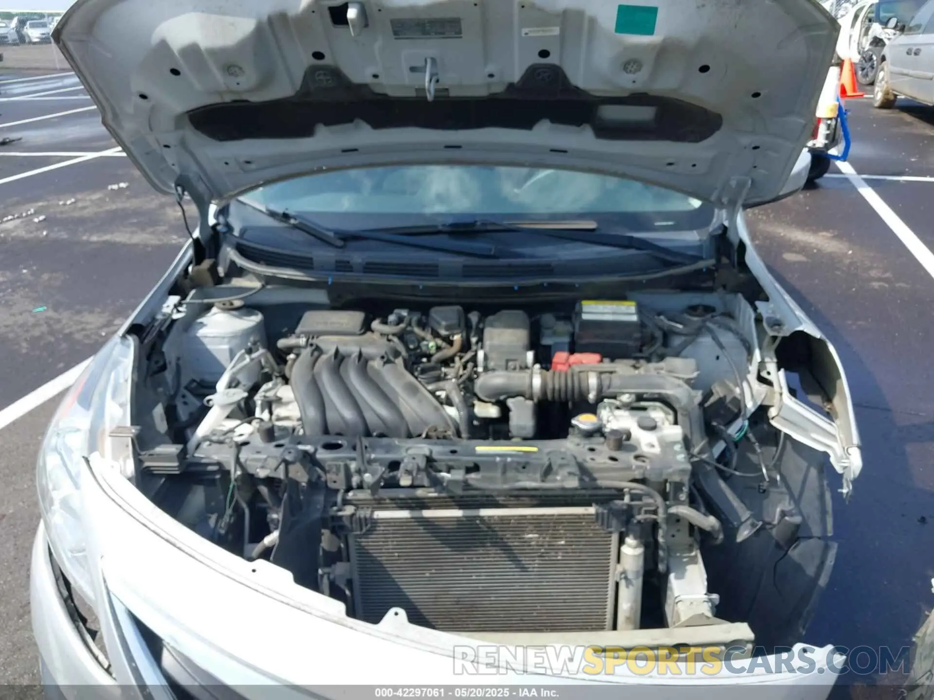 10 fotografías del automóvil dañado 3N1CN7AP5KL829013 NISSAN VERSA 2019