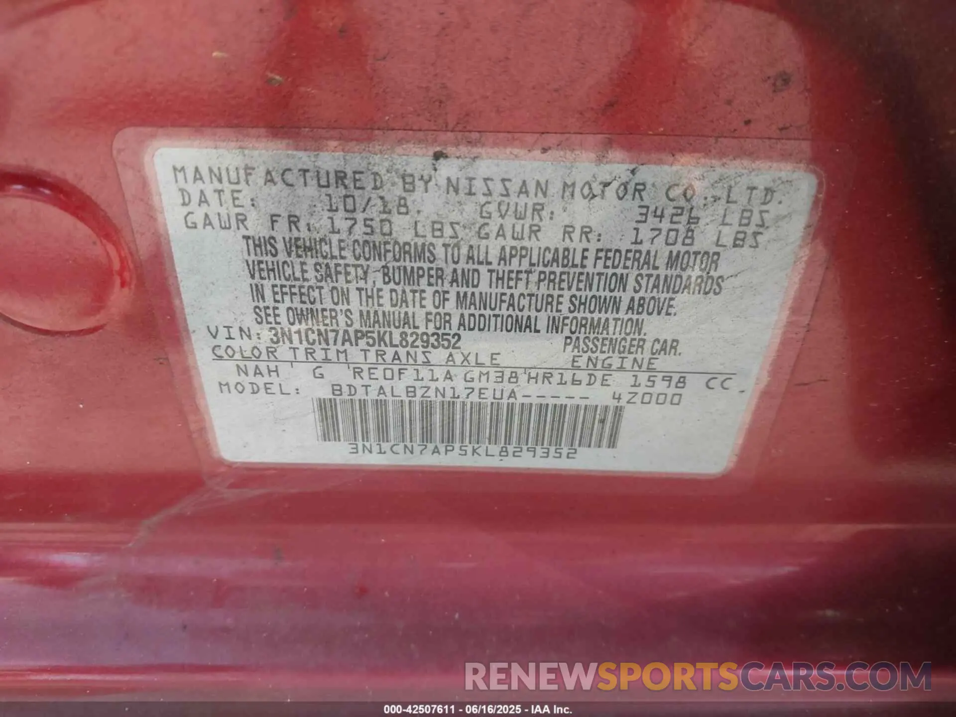 9 fotografías del automóvil dañado 3N1CN7AP5KL829352 NISSAN VERSA 2019