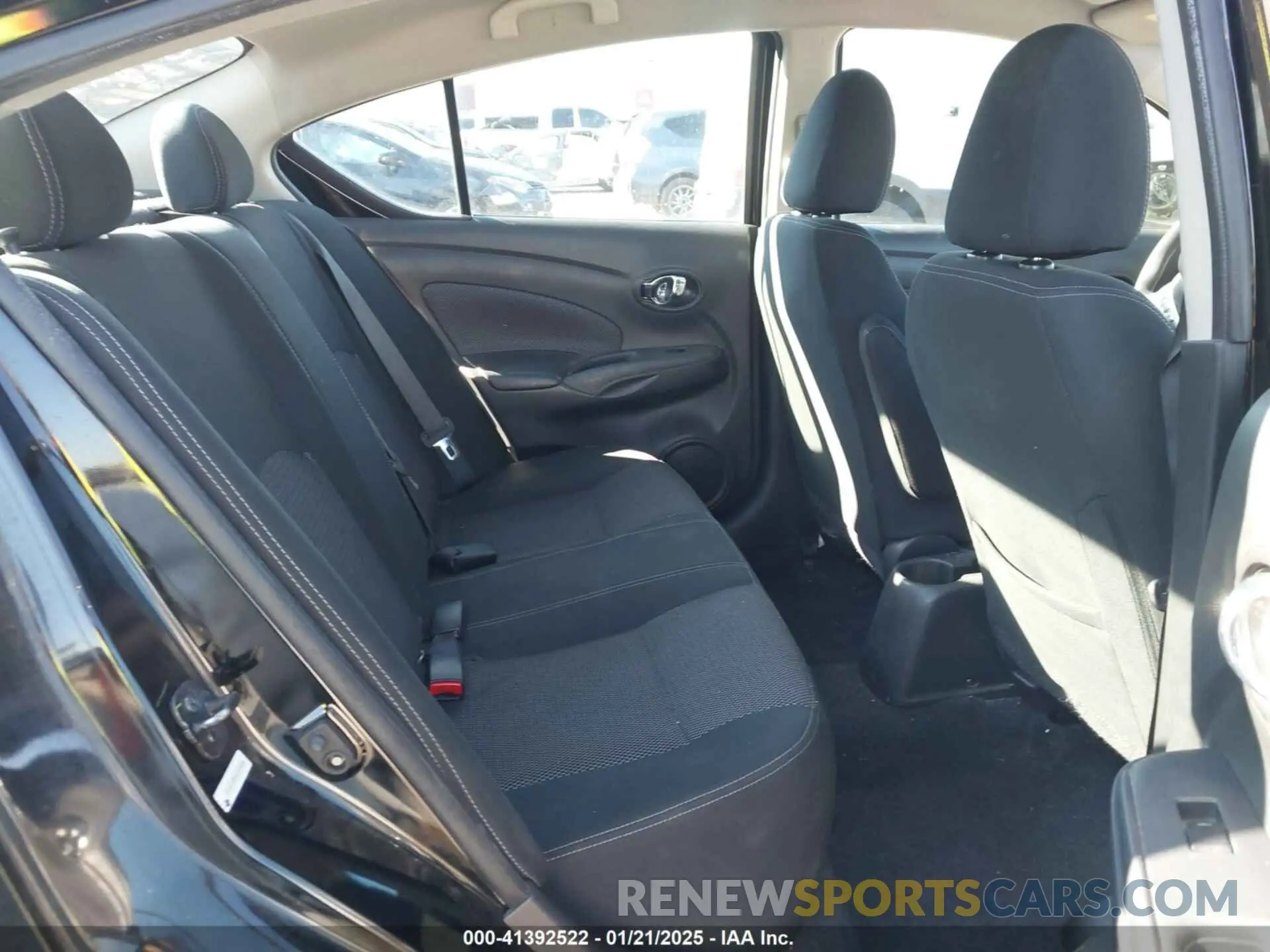 8 fotografías del automóvil dañado 3N1CN7AP5KL844496 NISSAN VERSA 2019
