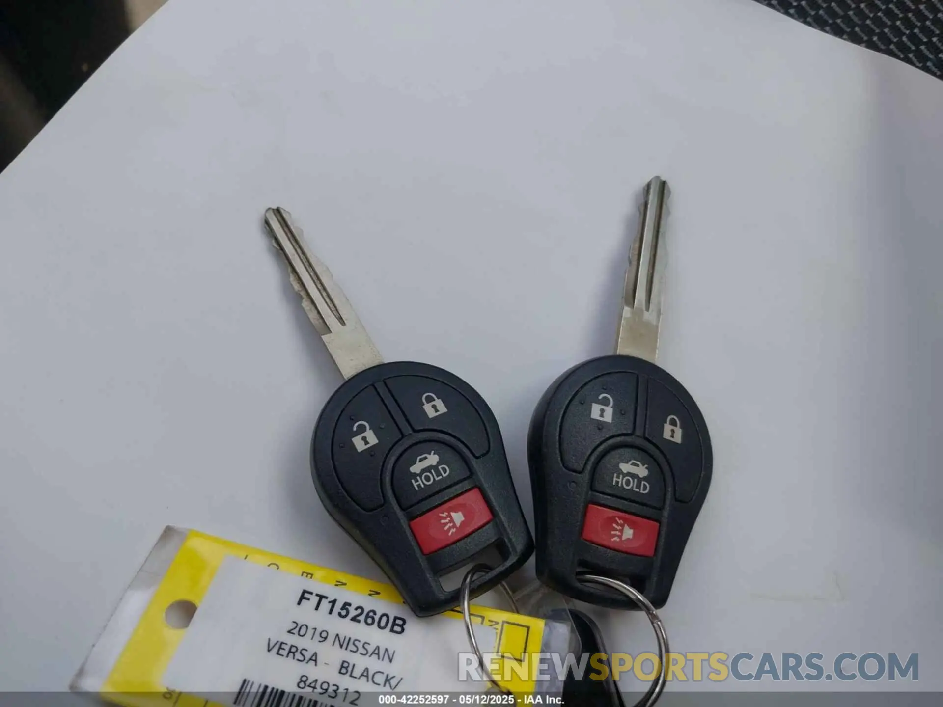 11 fotografías del automóvil dañado 3N1CN7AP5KL849312 NISSAN VERSA 2019