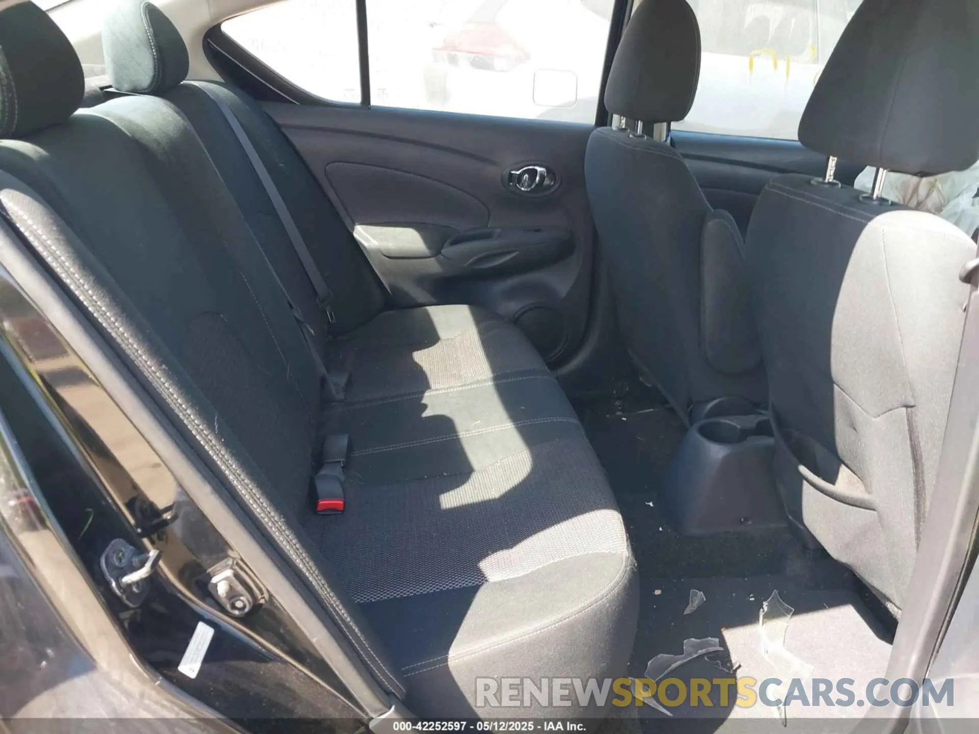 8 fotografías del automóvil dañado 3N1CN7AP5KL849312 NISSAN VERSA 2019