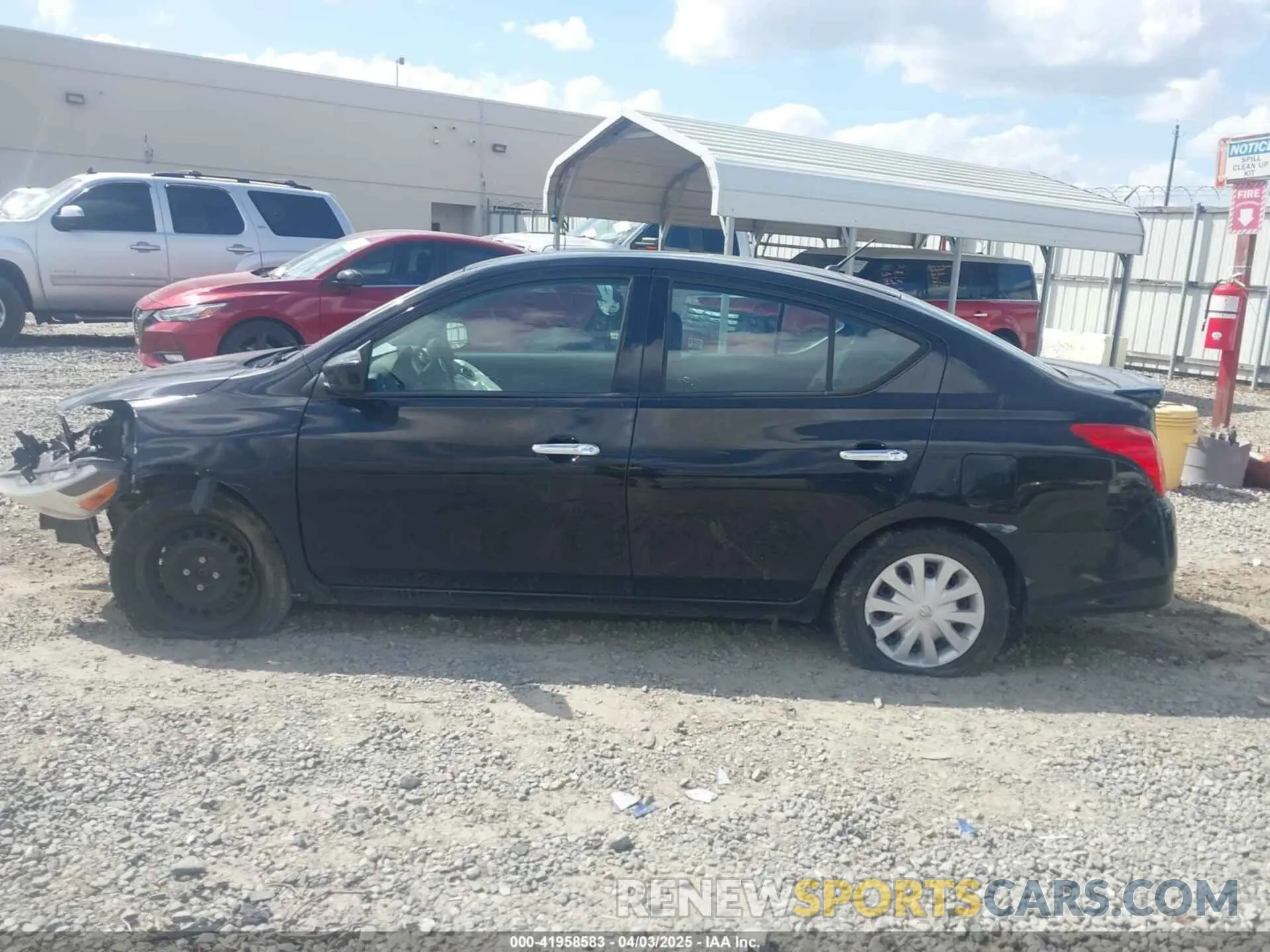 14 fotografías del automóvil dañado 3N1CN7AP5KL863761 NISSAN VERSA 2019