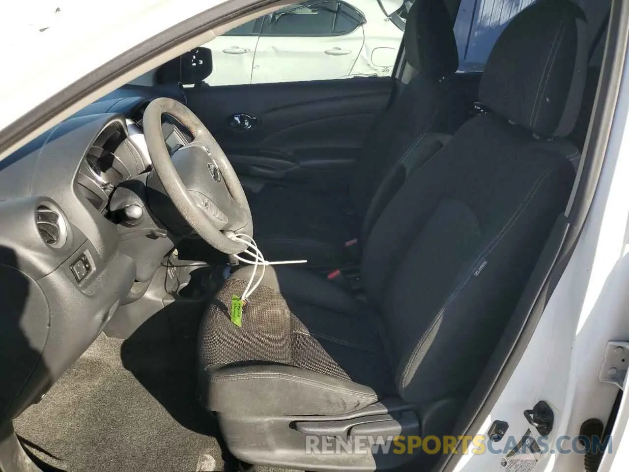 7 fotografías del automóvil dañado 3N1CN7AP6KL853109 NISSAN VERSA 2019