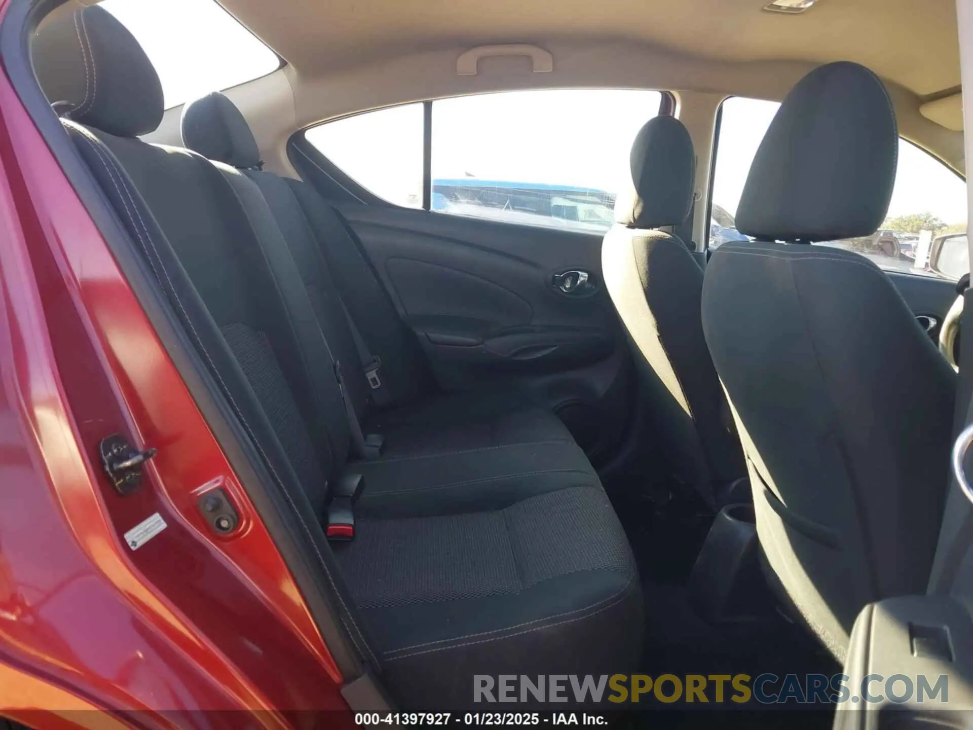 8 fotografías del automóvil dañado 3N1CN7AP6KL861338 NISSAN VERSA 2019