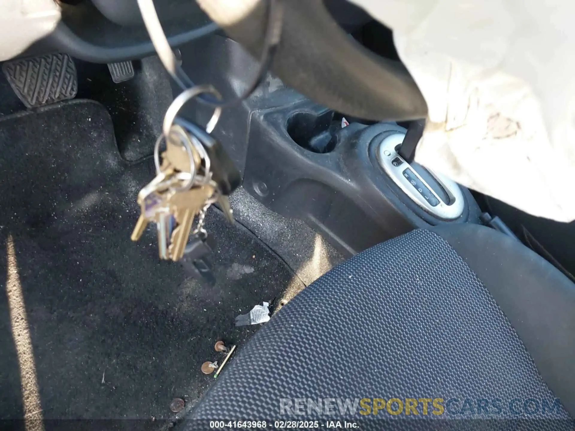 11 fotografías del automóvil dañado 3N1CN7AP7KL820572 NISSAN VERSA 2019