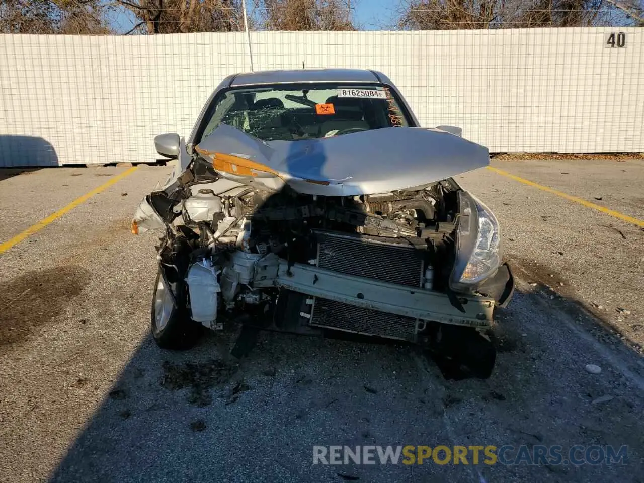 5 fotografías del automóvil dañado 3N1CN7AP7KL834066 NISSAN VERSA 2019