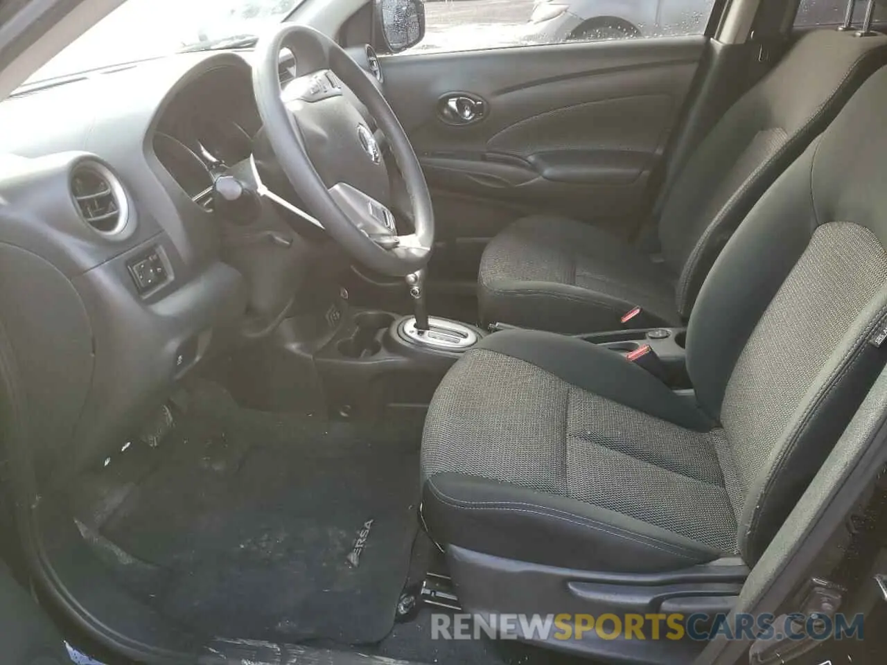 7 fotografías del automóvil dañado 3N1CN7AP7KL850302 NISSAN VERSA 2019
