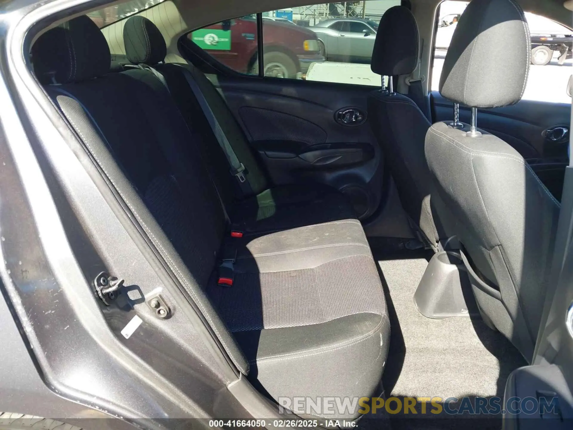 8 fotografías del automóvil dañado 3N1CN7AP7KL851465 NISSAN VERSA 2019