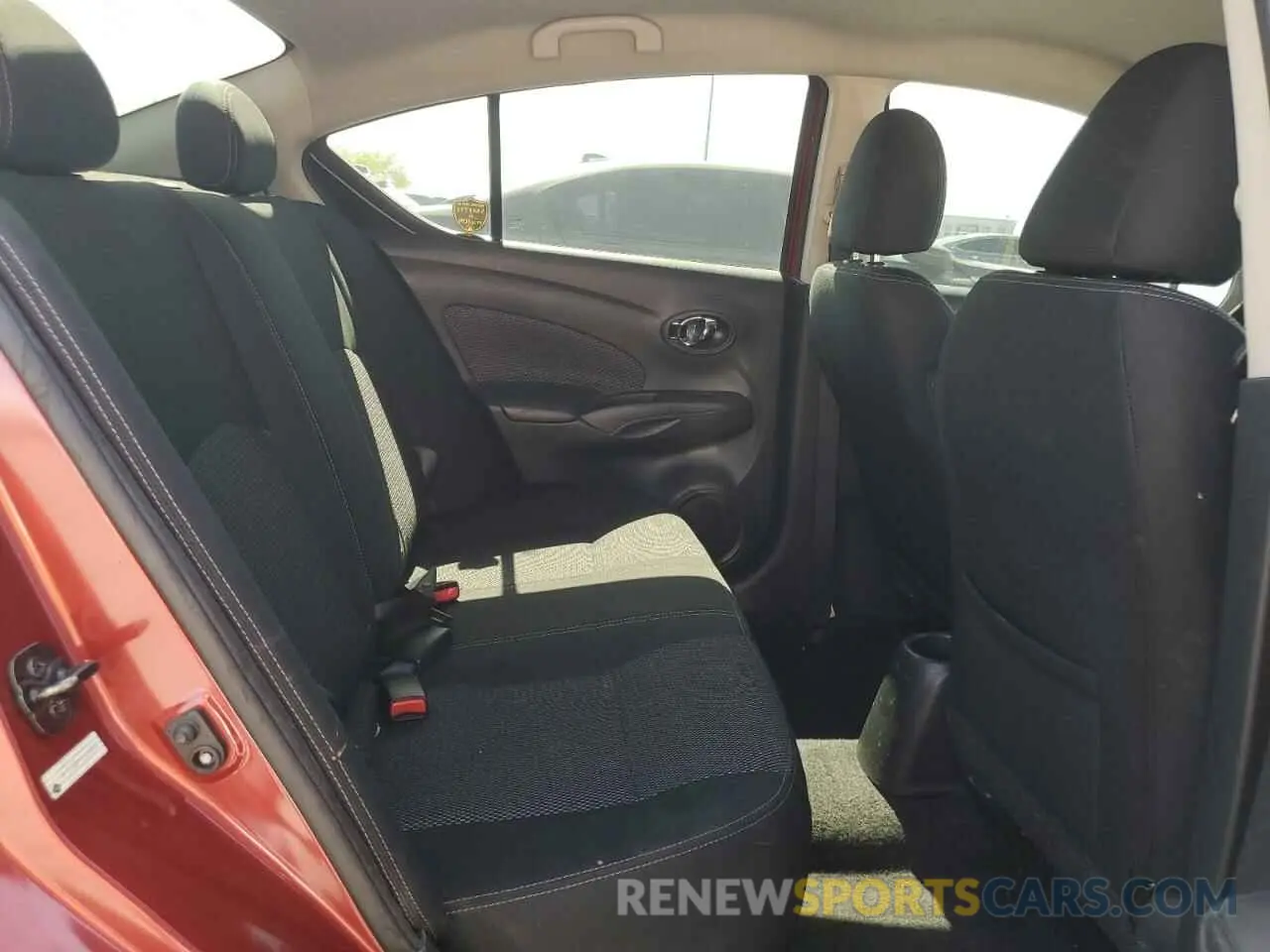 10 fotografías del automóvil dañado 3N1CN7AP7KL856214 NISSAN VERSA 2019