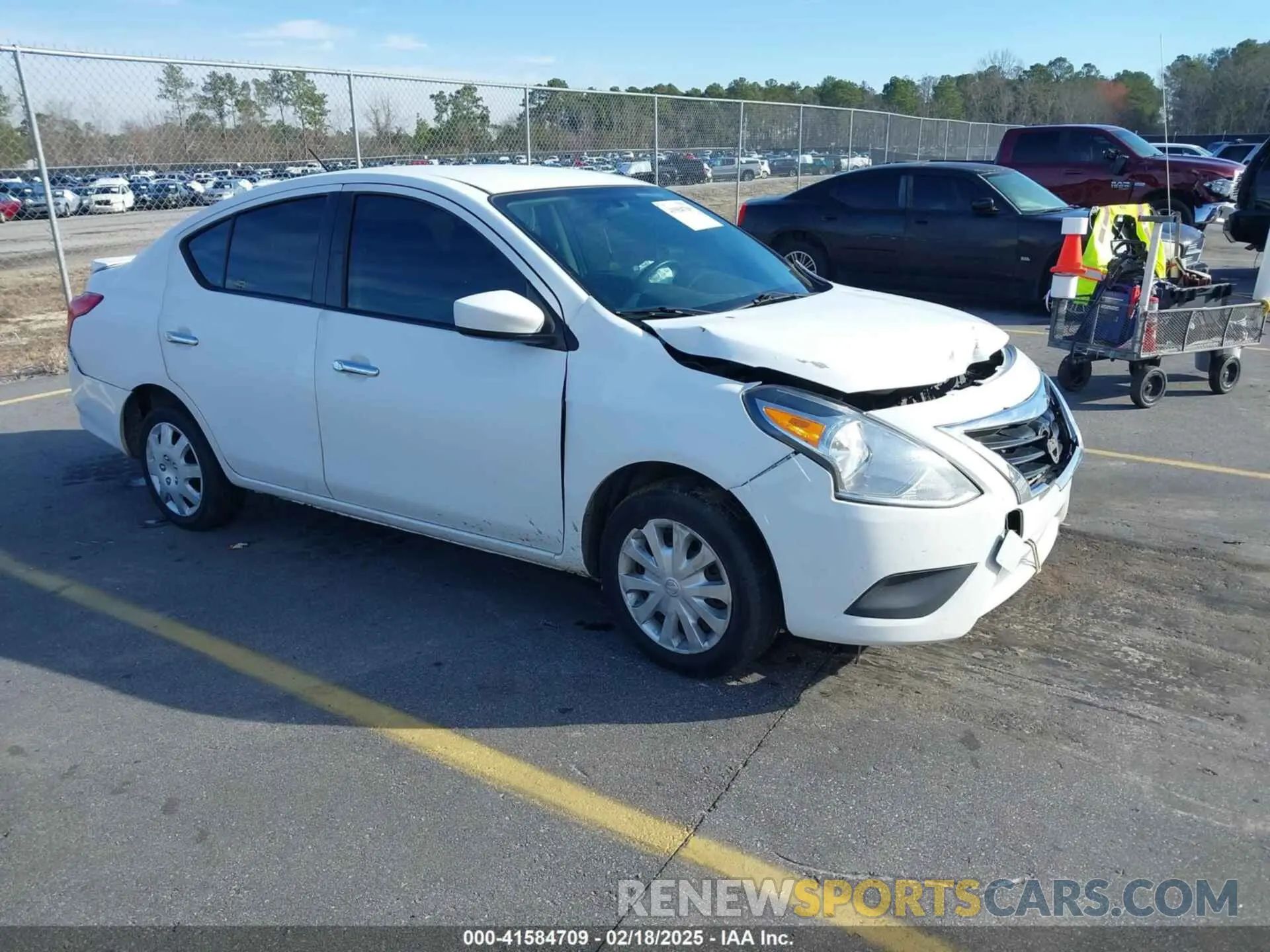 1 fotografías del automóvil dañado 3N1CN7AP7KL859582 NISSAN VERSA 2019
