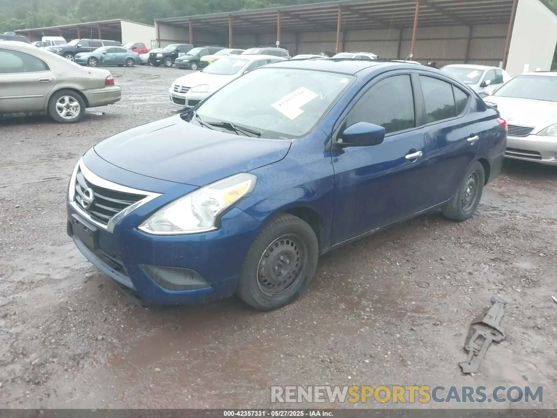 2 fotografías del automóvil dañado 3N1CN7AP7KL866595 NISSAN VERSA 2019