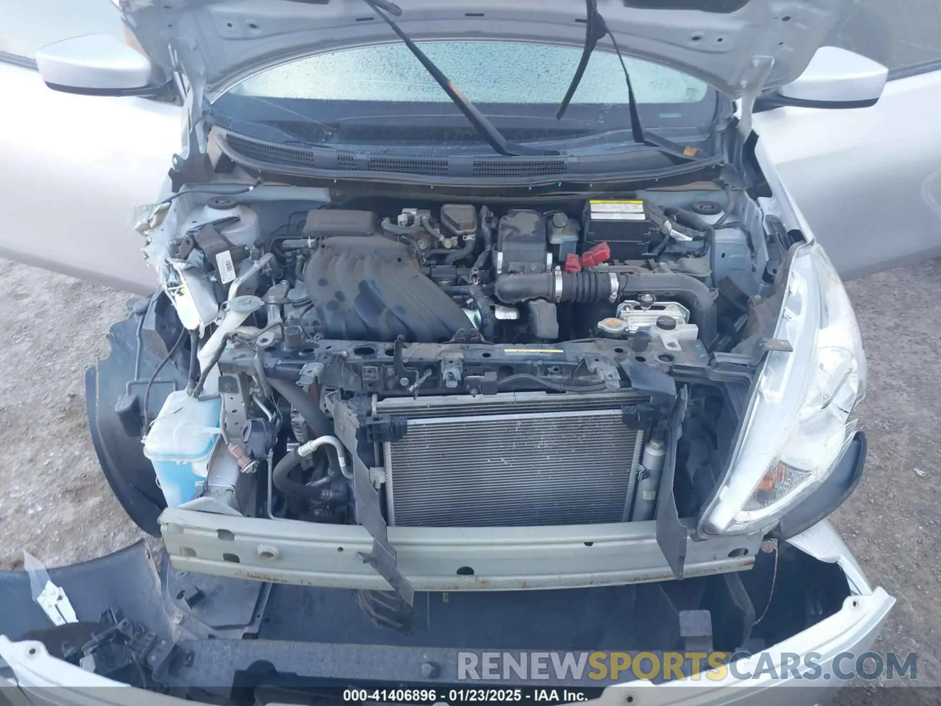 10 fotografías del automóvil dañado 3N1CN7AP7KL875152 NISSAN VERSA 2019