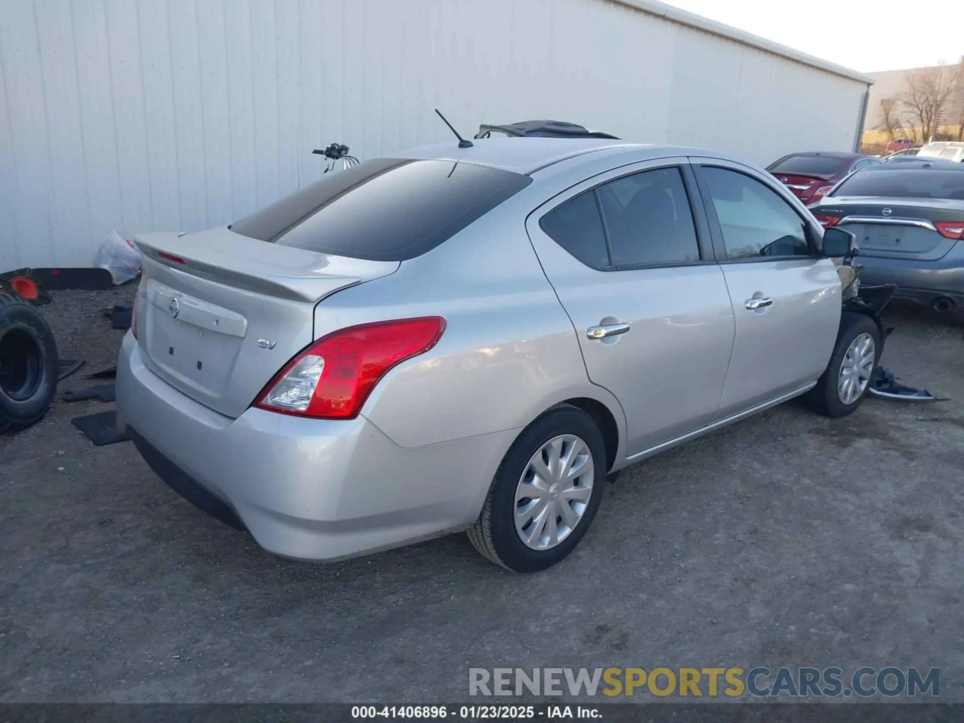 4 fotografías del automóvil dañado 3N1CN7AP7KL875152 NISSAN VERSA 2019