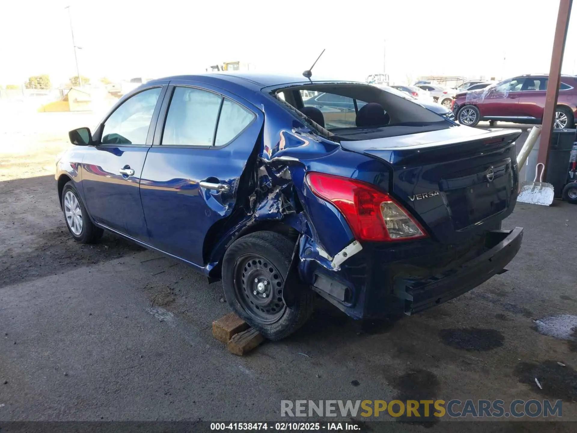 3 fotografías del automóvil dañado 3N1CN7AP8KL807538 NISSAN VERSA 2019