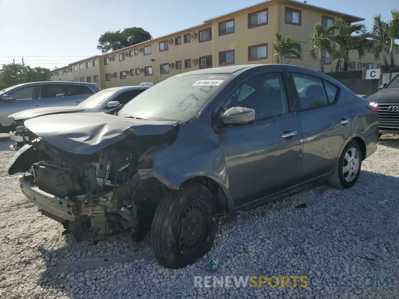 1 fotografías del automóvil dañado 3N1CN7AP8KL825716 NISSAN VERSA 2019