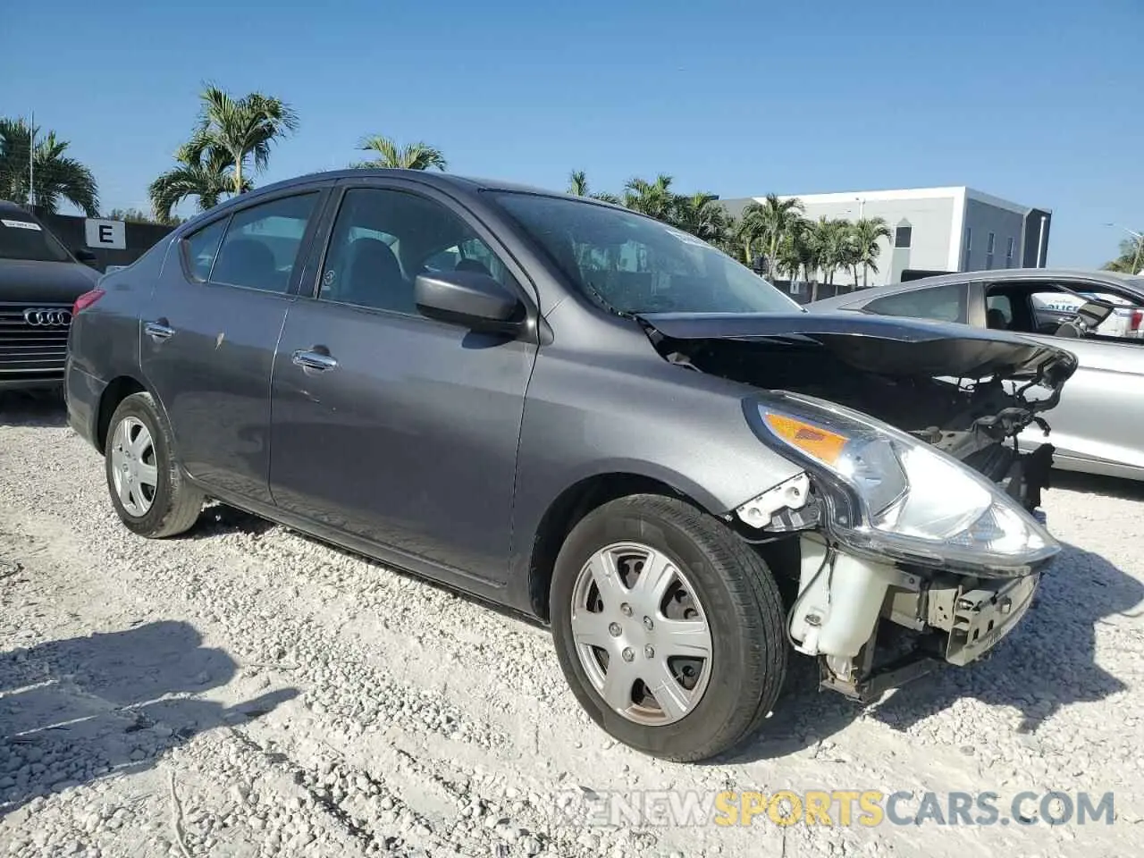 4 fotografías del automóvil dañado 3N1CN7AP8KL825716 NISSAN VERSA 2019
