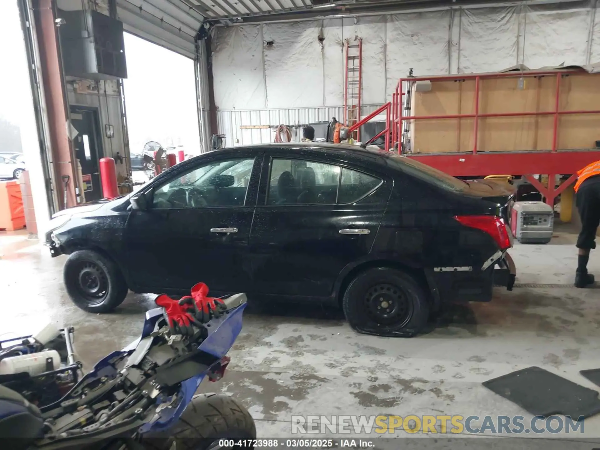 14 fotografías del automóvil dañado 3N1CN7AP8KL828874 NISSAN VERSA 2019
