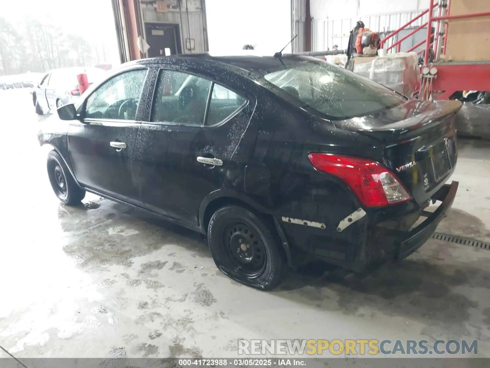 3 fotografías del automóvil dañado 3N1CN7AP8KL828874 NISSAN VERSA 2019