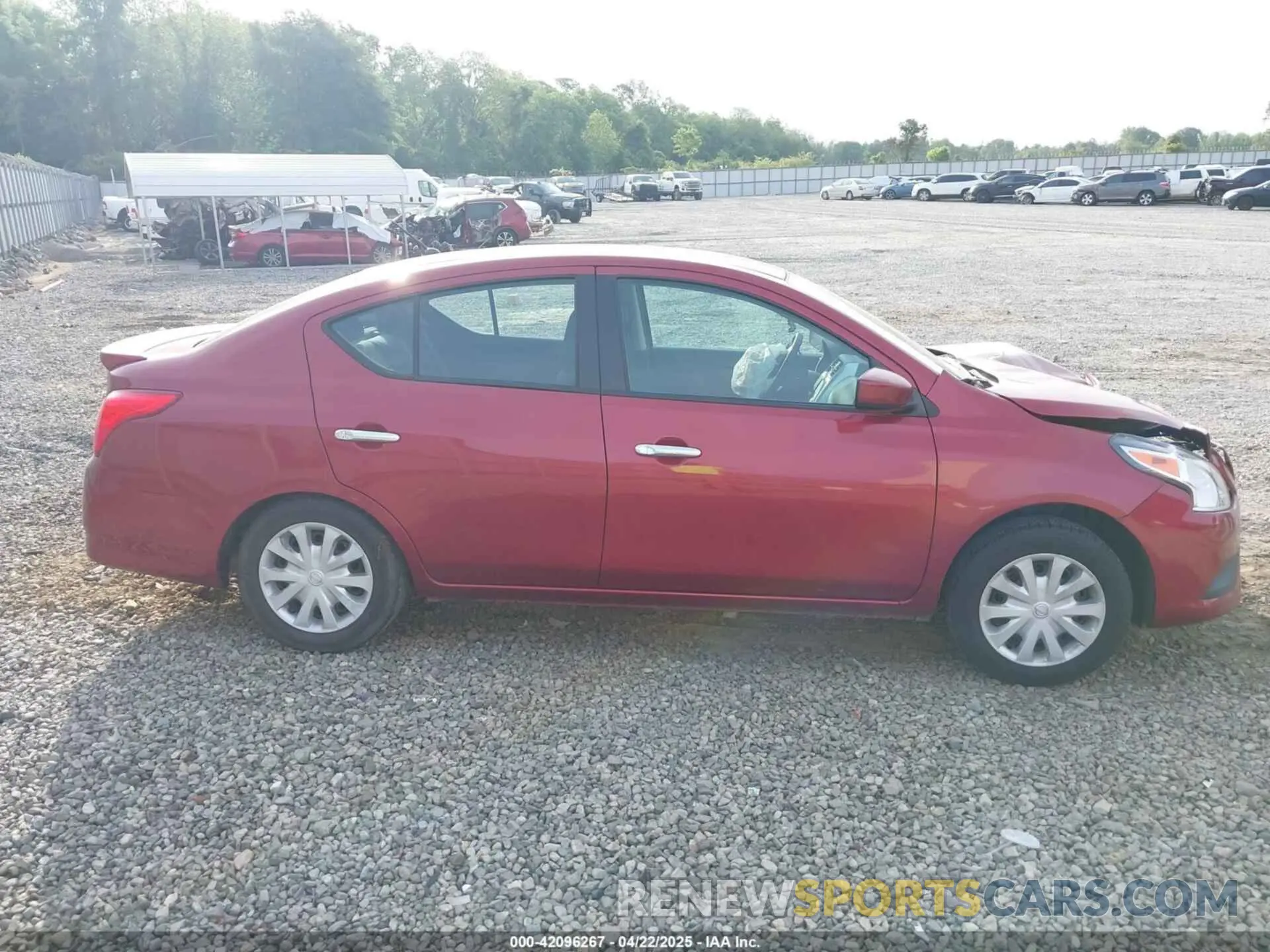 14 fotografías del automóvil dañado 3N1CN7AP8KL843407 NISSAN VERSA 2019